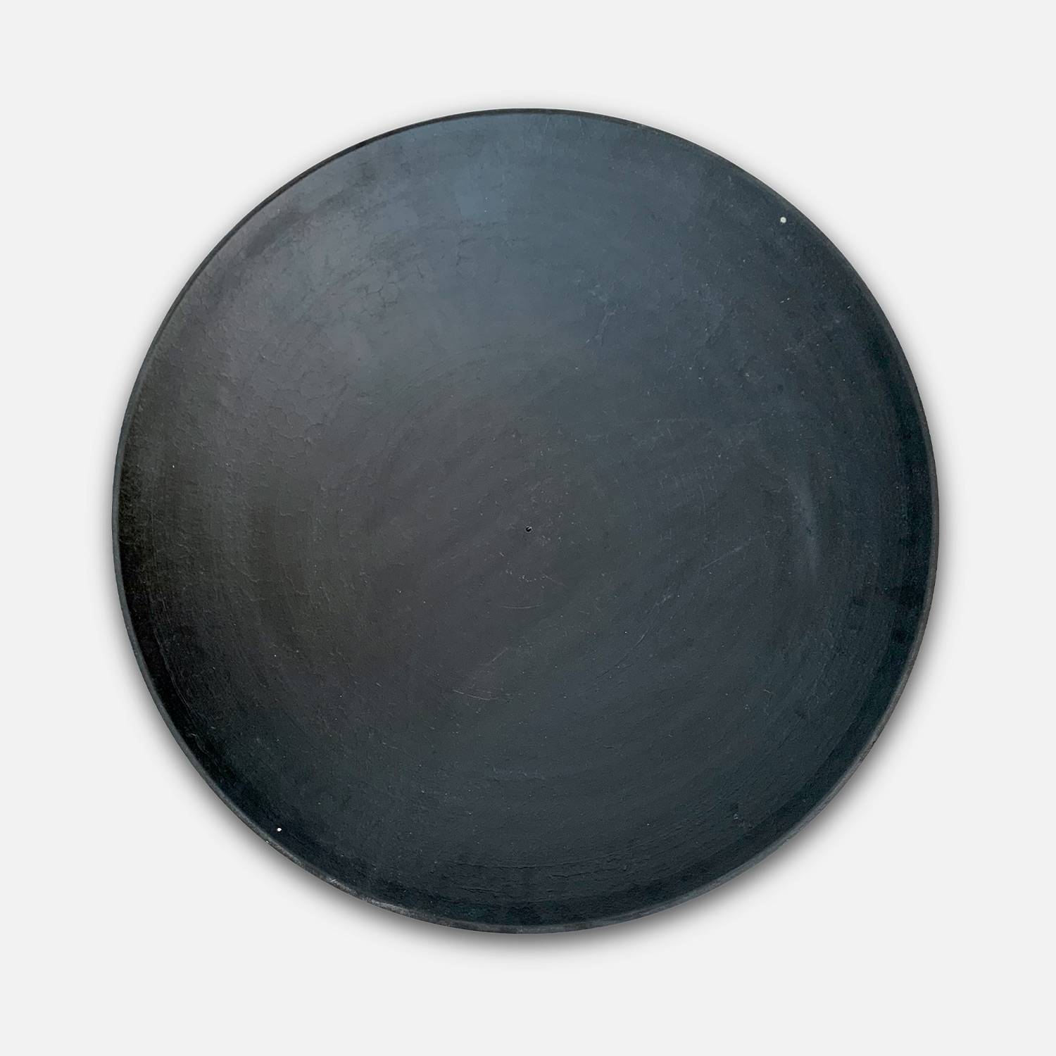 Braséro Ø90cm sur 4 pieds en fonte noir – BROMO - pieds en acier, design épuré Photo6 Braséro Ø90cm sur 4 pieds en fonte noir – BROMO - pieds en acier, design épuré Photo6