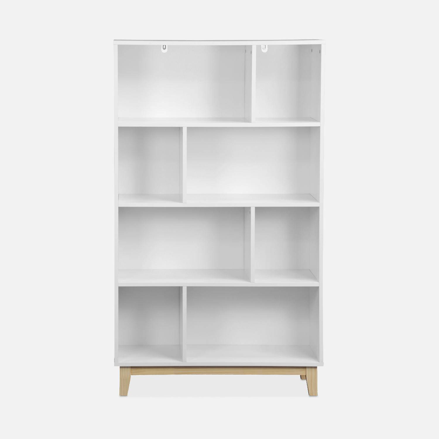Witte boekenkast, Scandinavisch design, asymmetrische plank - Floki - dennenhouten poten, 4 planken, 8 vakken, 80x30x138cm  ,sweeek,Photo5