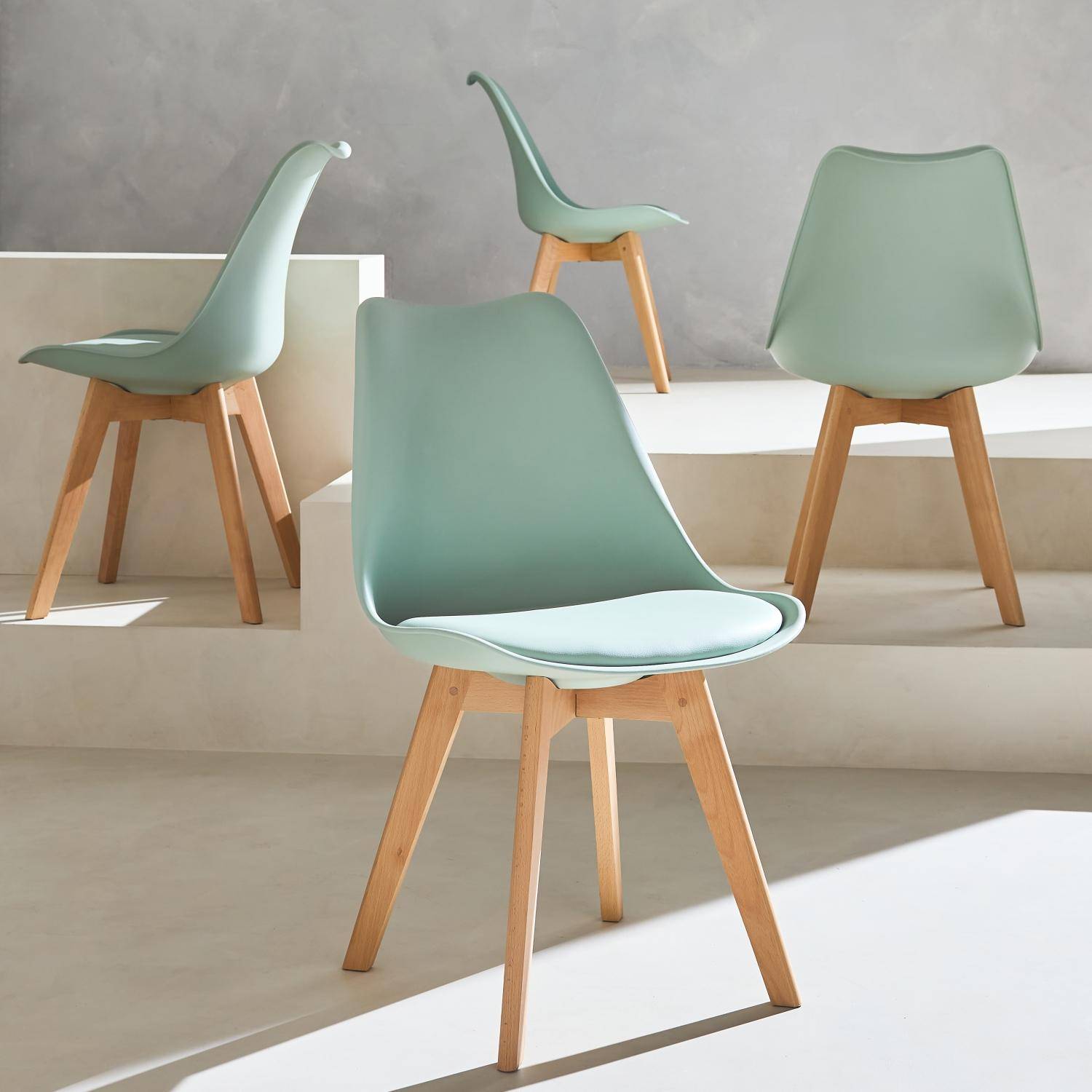 Set di 4 sedie scandinave imbottite, con gambe in legno per sala da pranzo, Nils, Verde celadon, 47x55x81 cm,sweeek,Photo2
