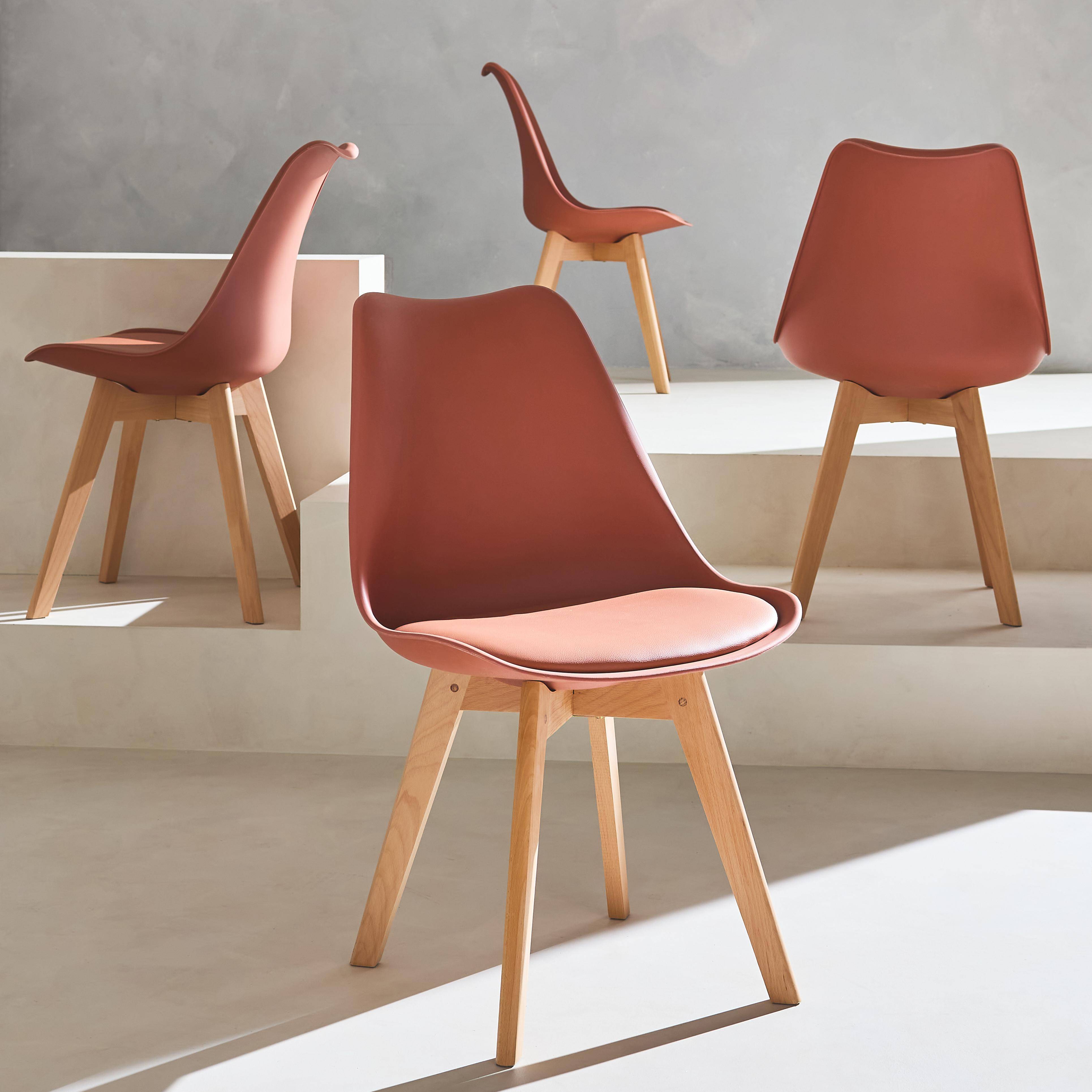 Conjunto de 4 sillas escandinavas, patas de madera de haya, asientos individuales, terracota,sweeek,Photo2