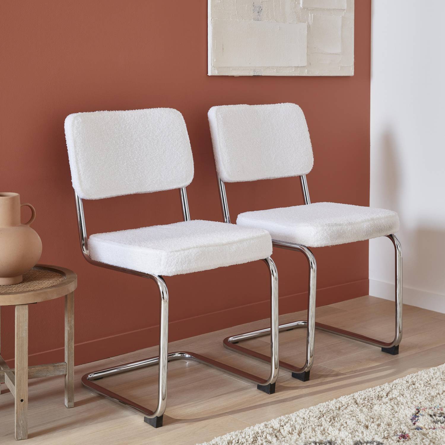 Pair of boucle cantilever dining chairs, 46x54.5x84.5cm - Maja - White Photo1