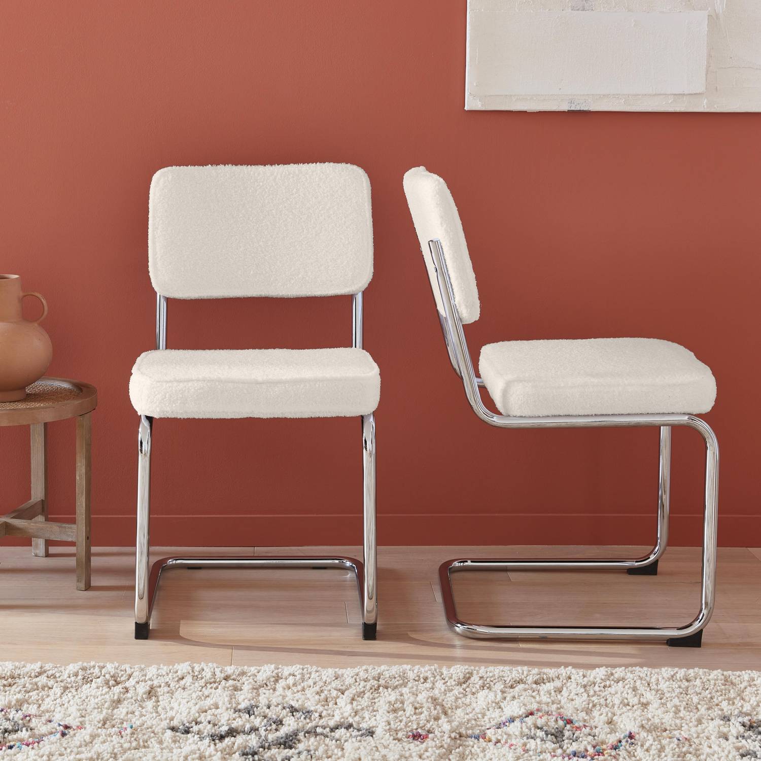 2 chaises cantilever - Maja - à bouclettes couleur crème , 46 x 54,5 x 84,5cm   Photo2