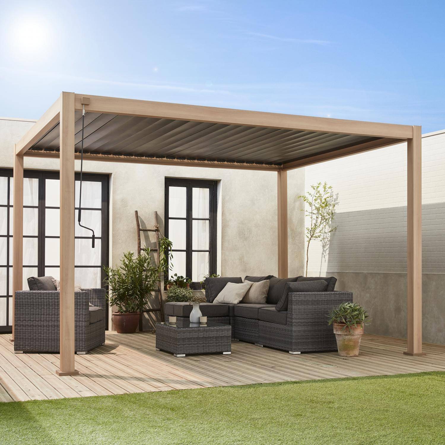Bioklimatische Pergola mit Lamellendach holzfarben hell Triomphe 3x4m Photo3