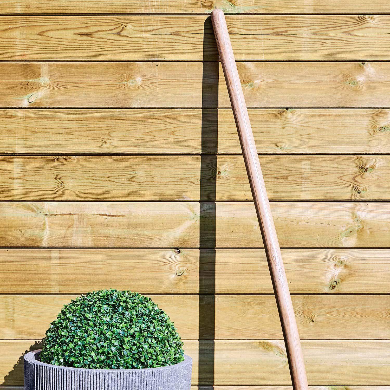 Abri de jardin contemporain 4,2 x 3,3m traité autoclave classe 3, Risoul en bois de 16,27m², structure en bois sylvestre 27mm, sapin du nord Photo13