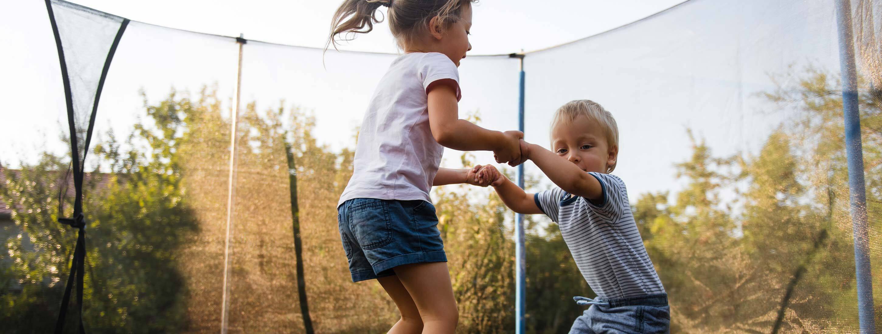 Outdoor toys trampoline online