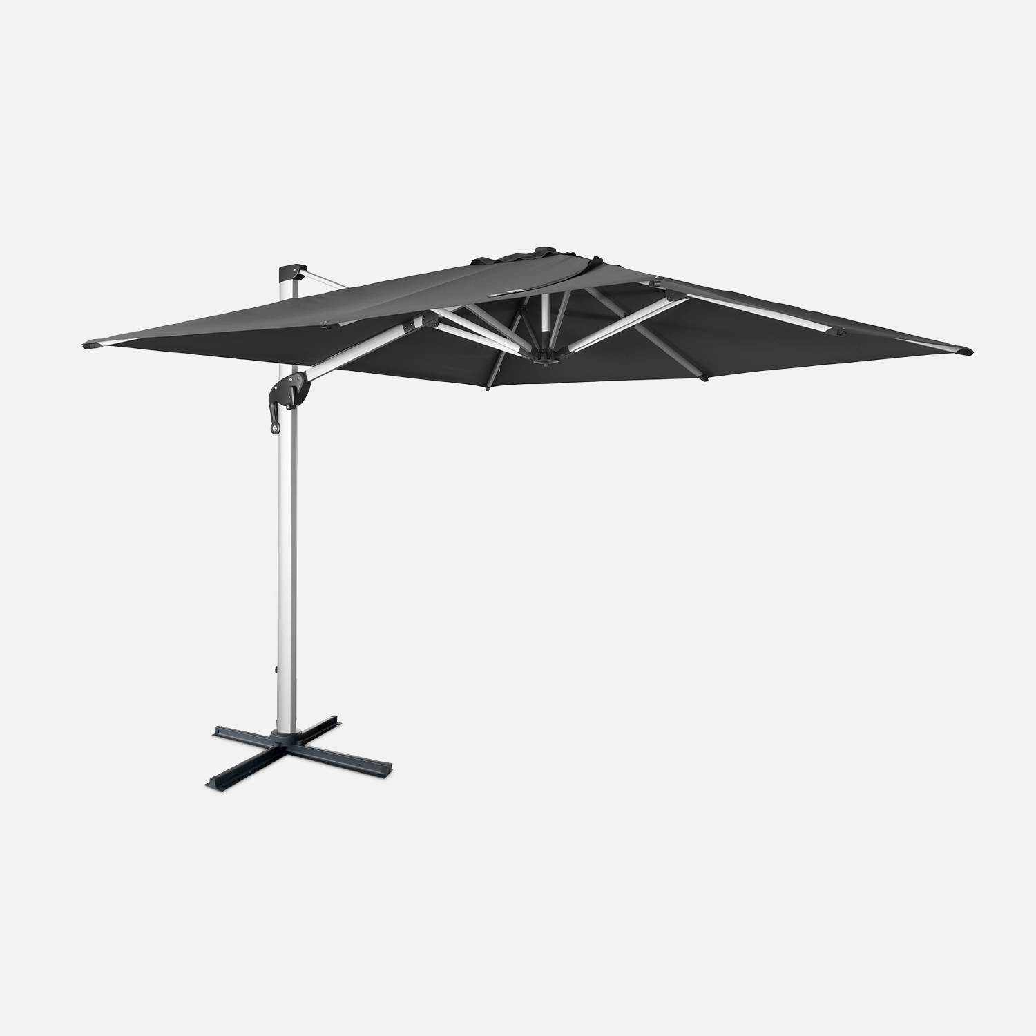 Parasol déporté haut de gamme carré 3x3m - PYLA Gris anthracite - Toile Sunbrella, structure aluminium | sweeek
