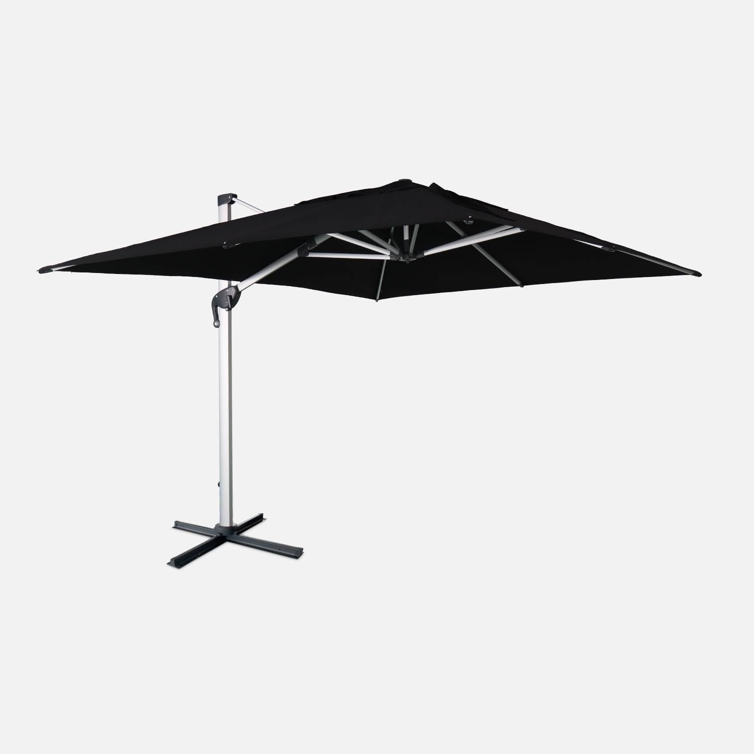 Parasol déporté haut de gamme 3x4m - PYLA Noir - Toile Sunbrella, structure aluminium, rotatif | sweeek