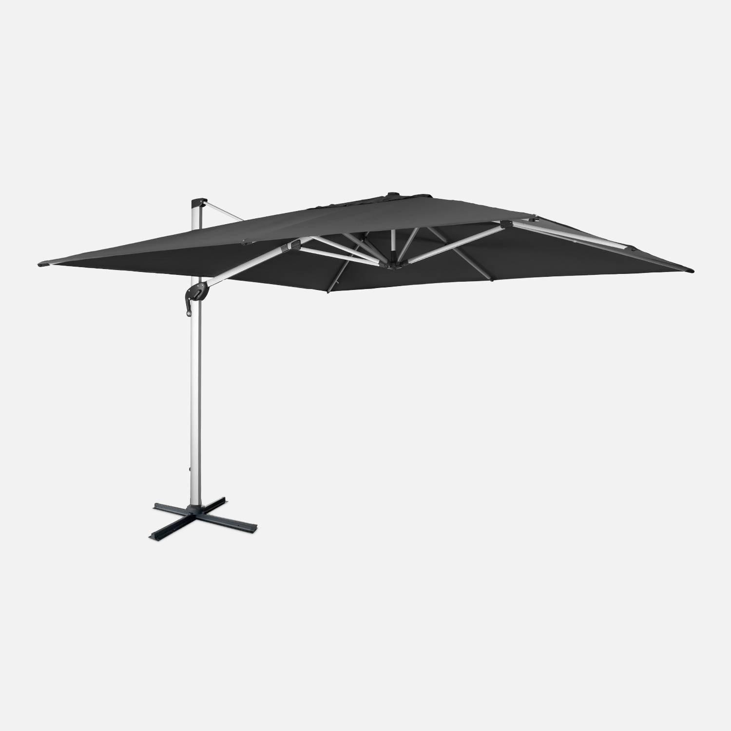 Parasol déporté haut de gamme carré 4x4m -PYLA Anthracite- Toile Sunbrella ®, structure aluminium, rotatif | sweeek