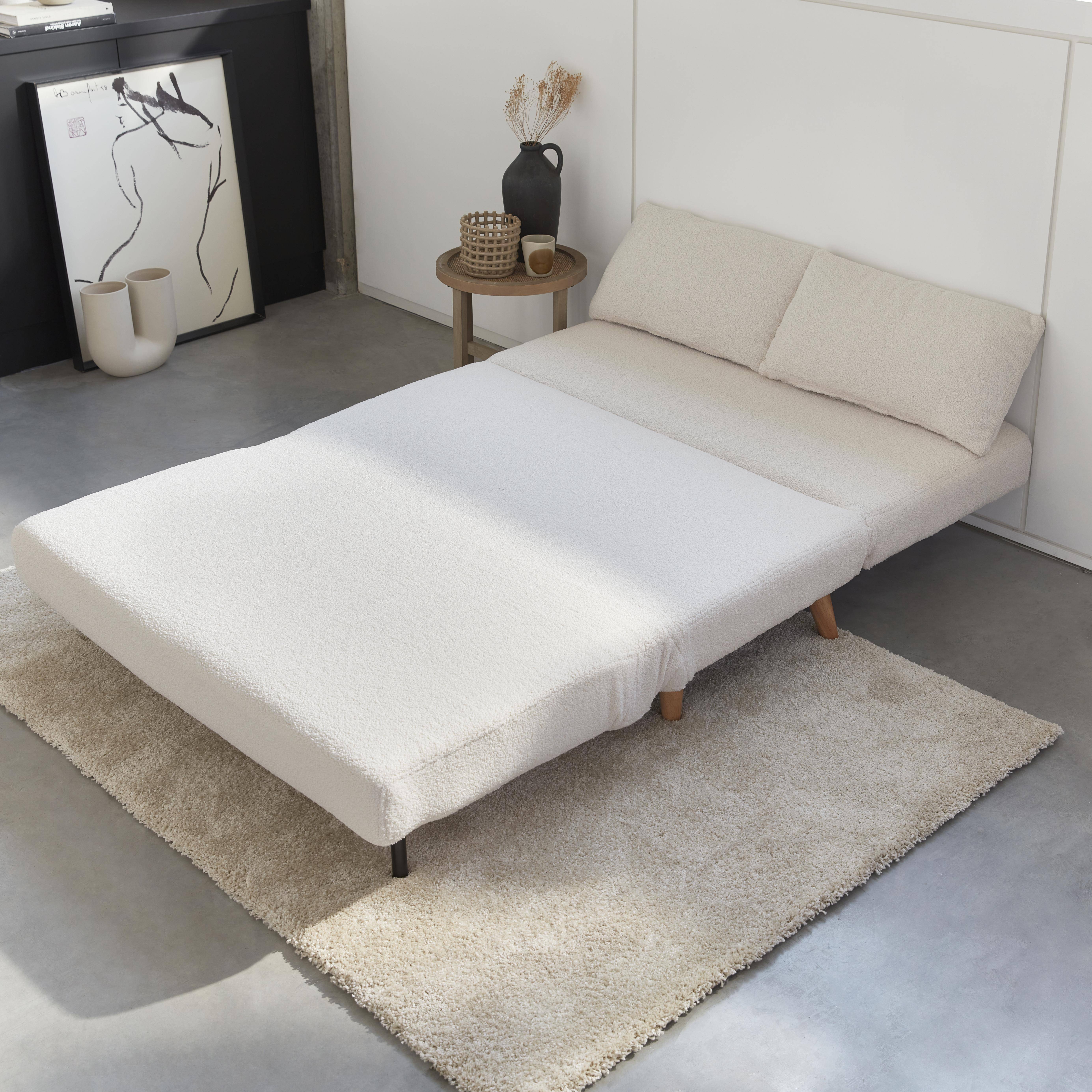 Sofá cama de tejido rizado blanco - Guesta - Sofá escandinavo de 2 plazas, patas de madera oscura, asiento corrido, respaldo reclinable,sweeek,Photo2