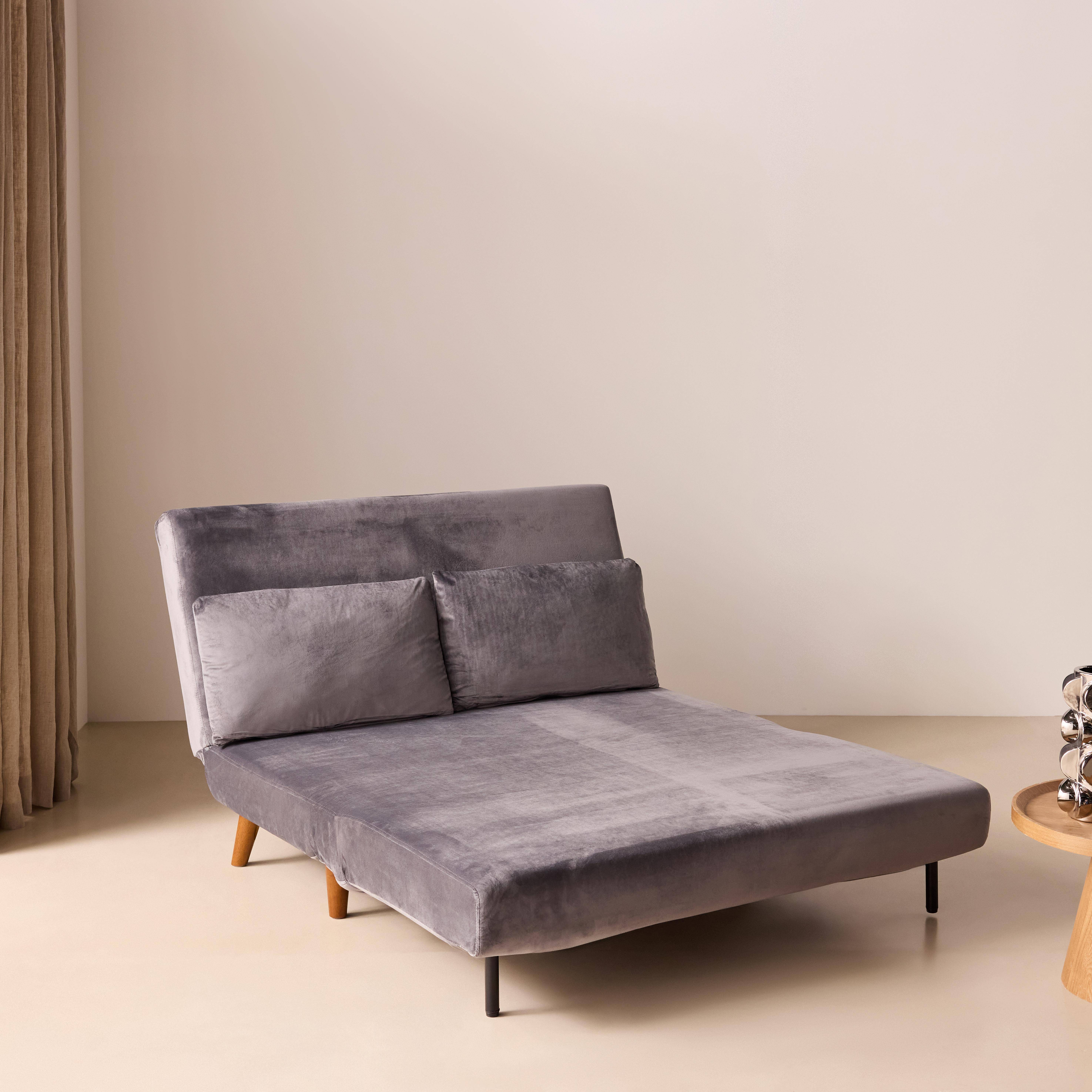 Welurowa ciemnoszara 2-osobowa sofa rozkładana - Guesta - drewniane nogi, odchylane oparcie Photo3