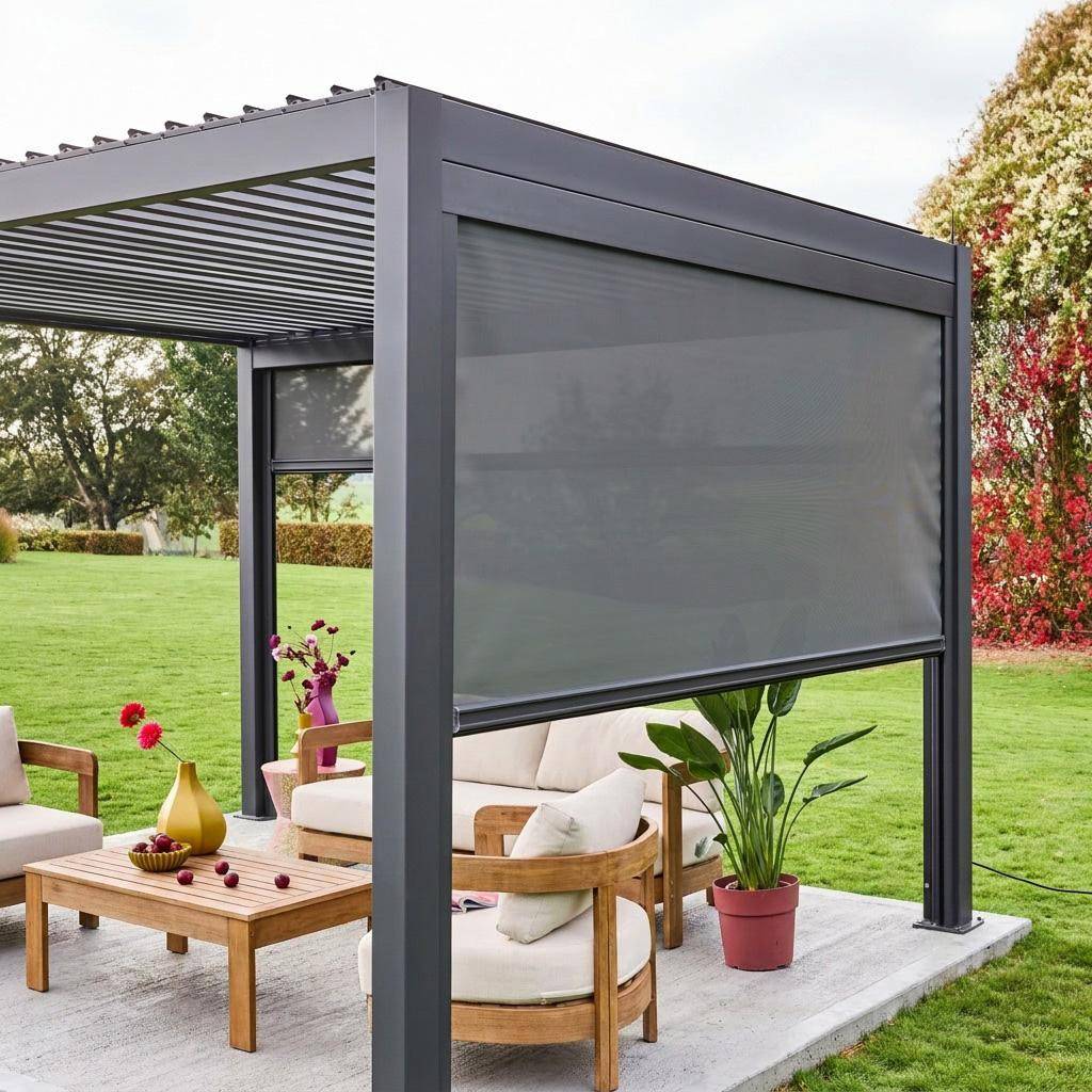 Estor lateral enrollable de aluminio y textileno para pérgola bioclimática, 3m Antracita - 300x300x236 cm,sweeek,Photo1