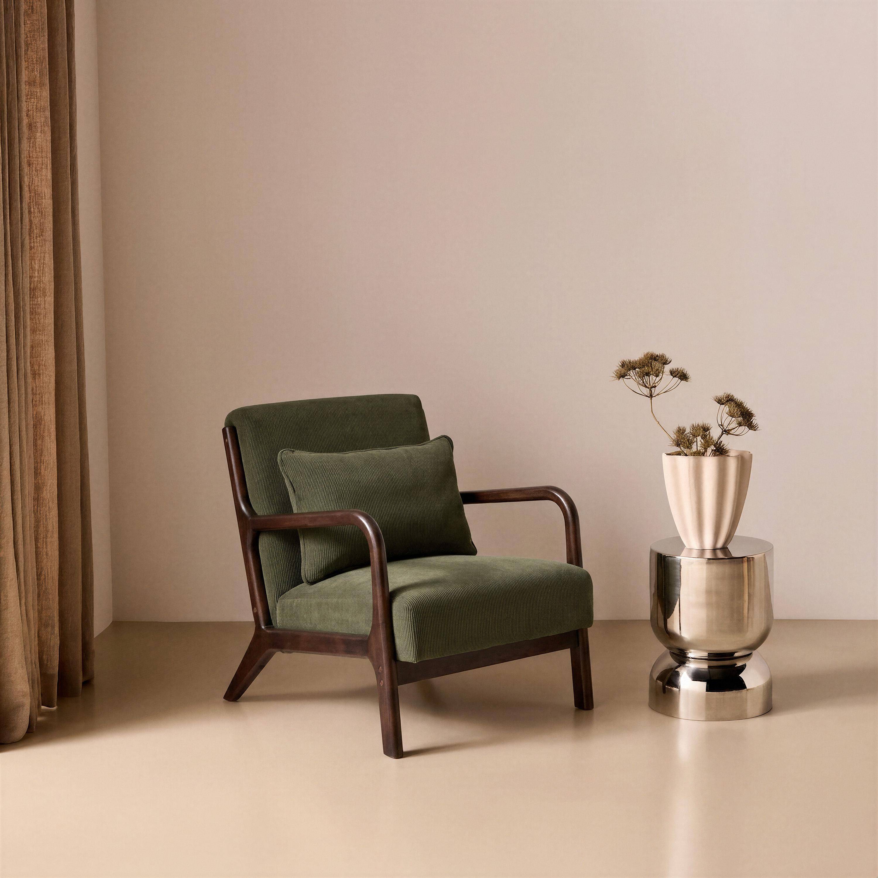 Scandinavische fauteuil met wengé-kleurig hout en corduroy groen - Lorens Photo1