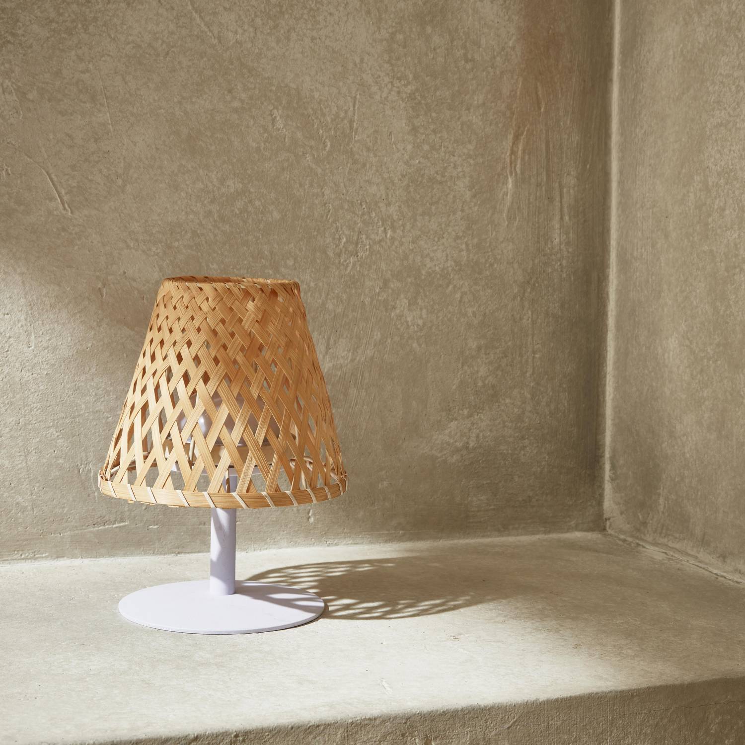 Lámpara de mesa inalámbrica de bambú natural, interior/exterior  Photo2