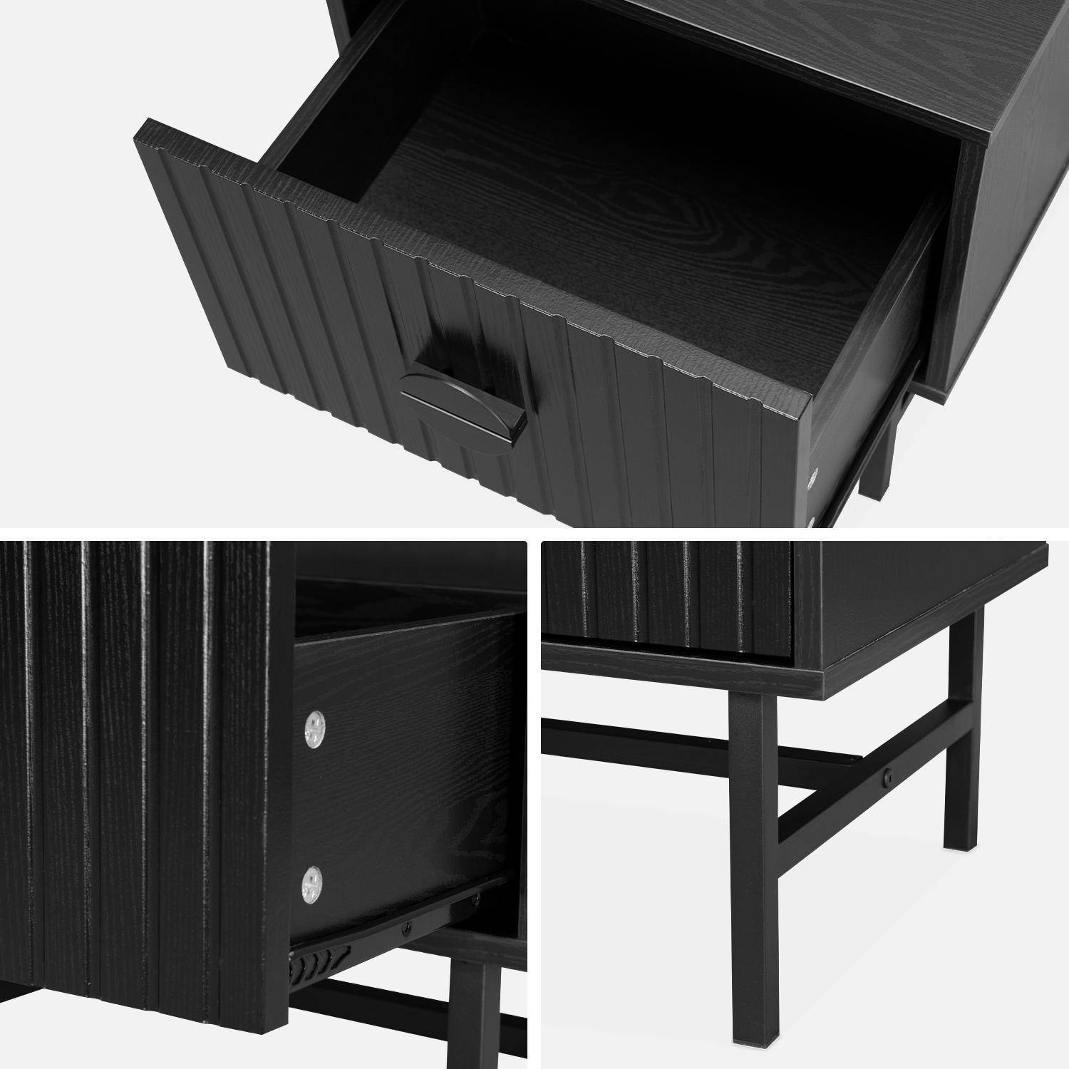 Table de chevet noire décor bois rainuré, un tiroir, L 48 x l 39 x H 50cm Photo5