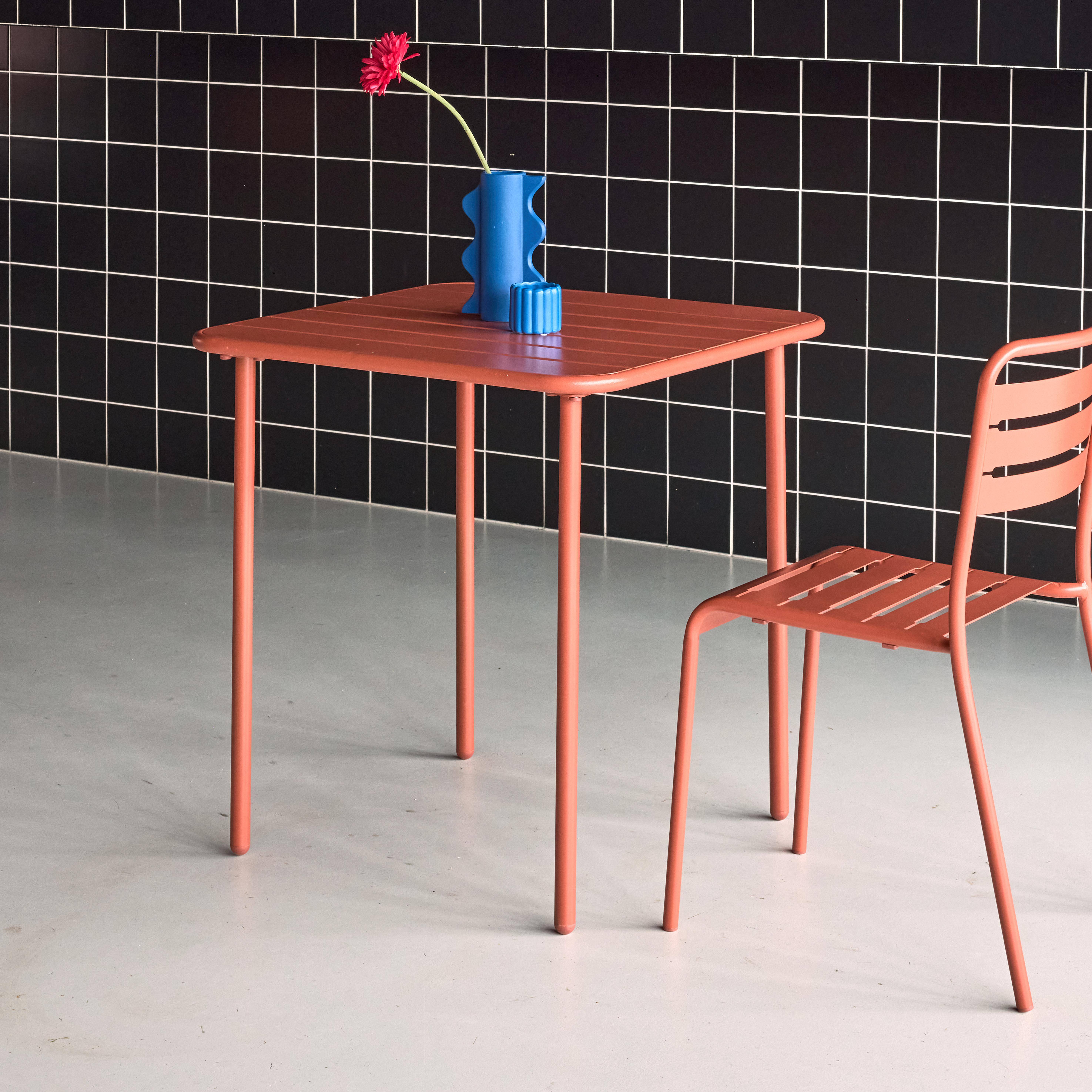 Table de jardin métal 2 places, terracotta, Amelia, 70x70cm Photo2