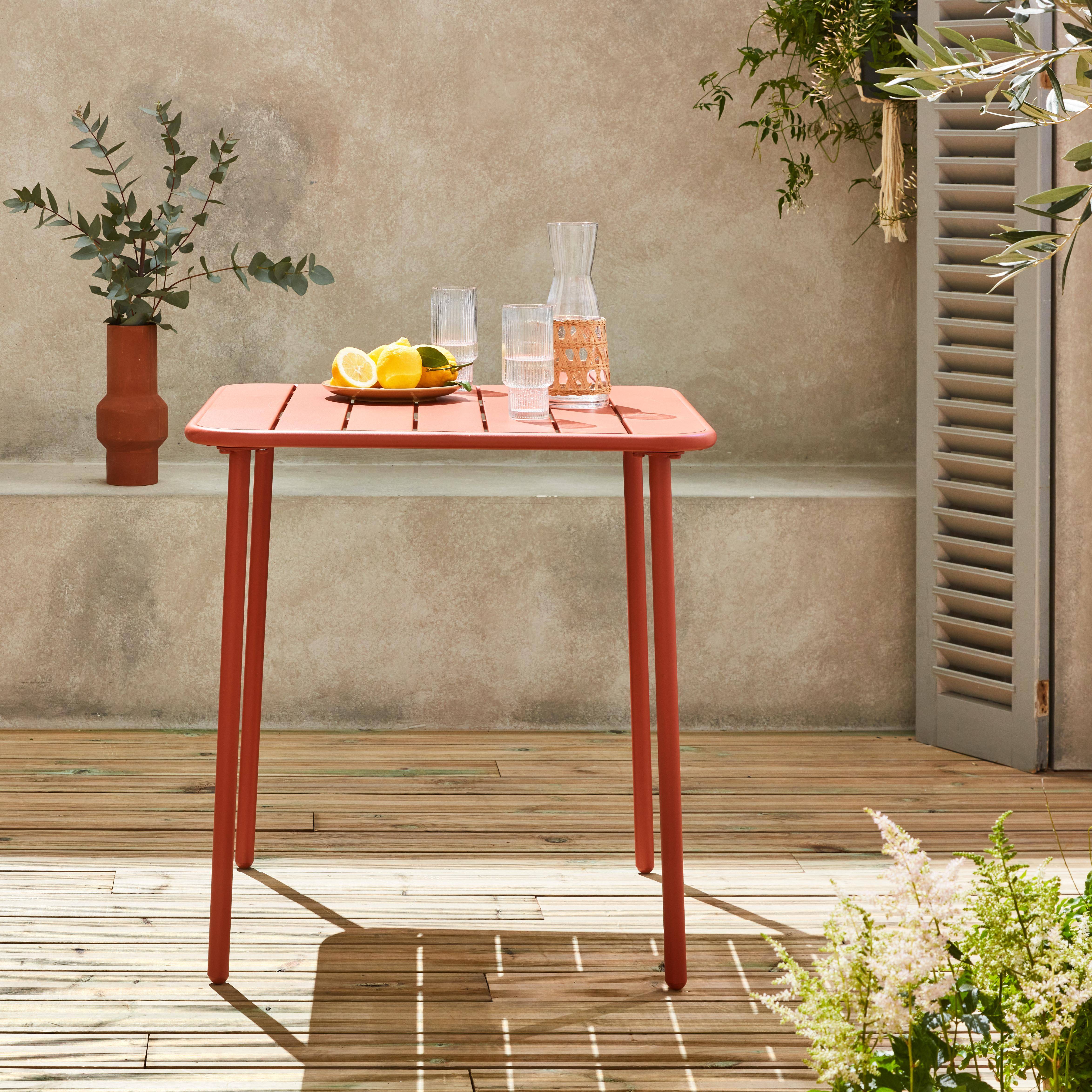 Table de jardin métal 2 places, terracotta, Amelia, 70x70cm, traitement antirouille, lattes et bords arrondis ,sweeek,Photo2