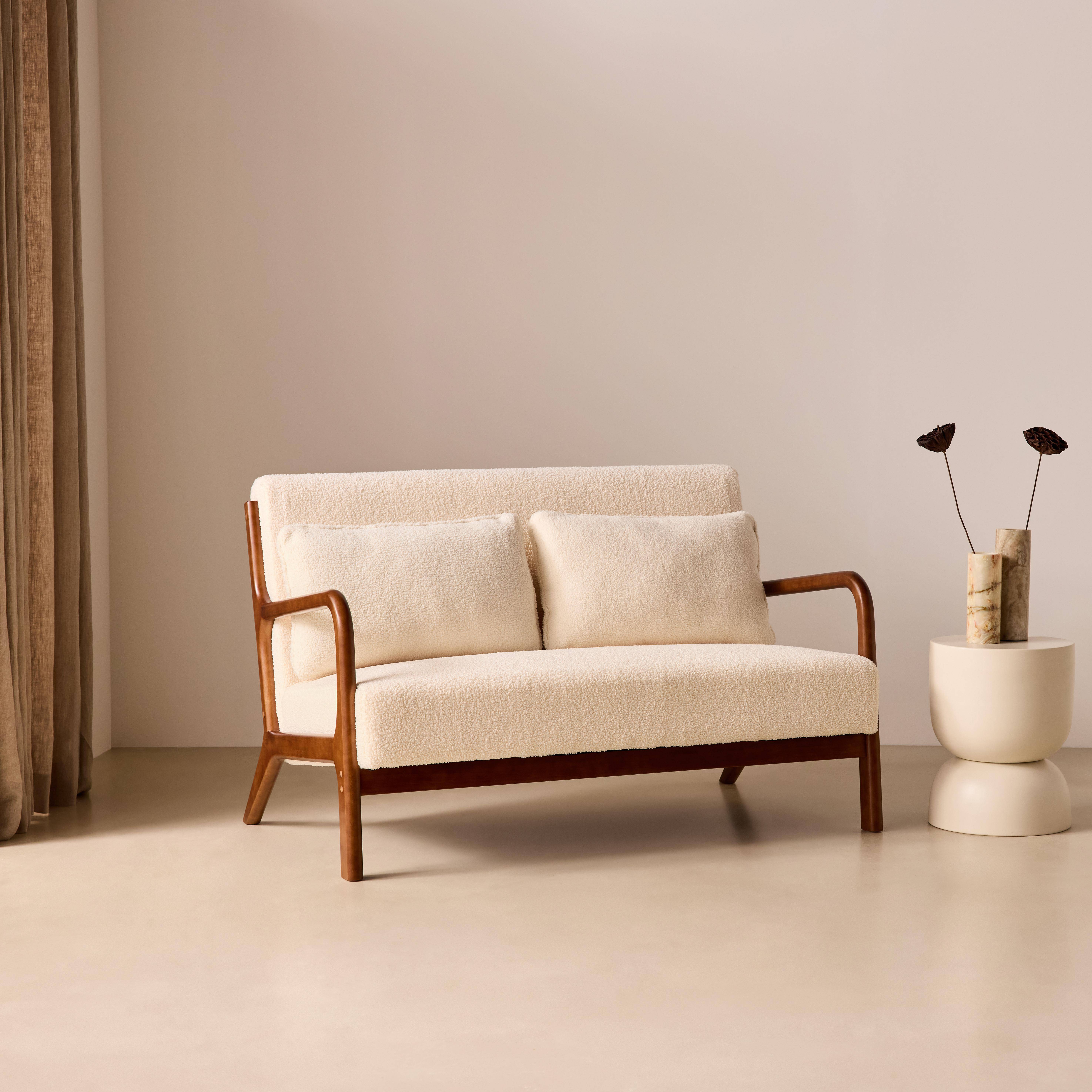Divano in tessuto bouclé con gambe in legno tinto noce chiaro, 2 posti Crema - 124x83x77 cm Photo2