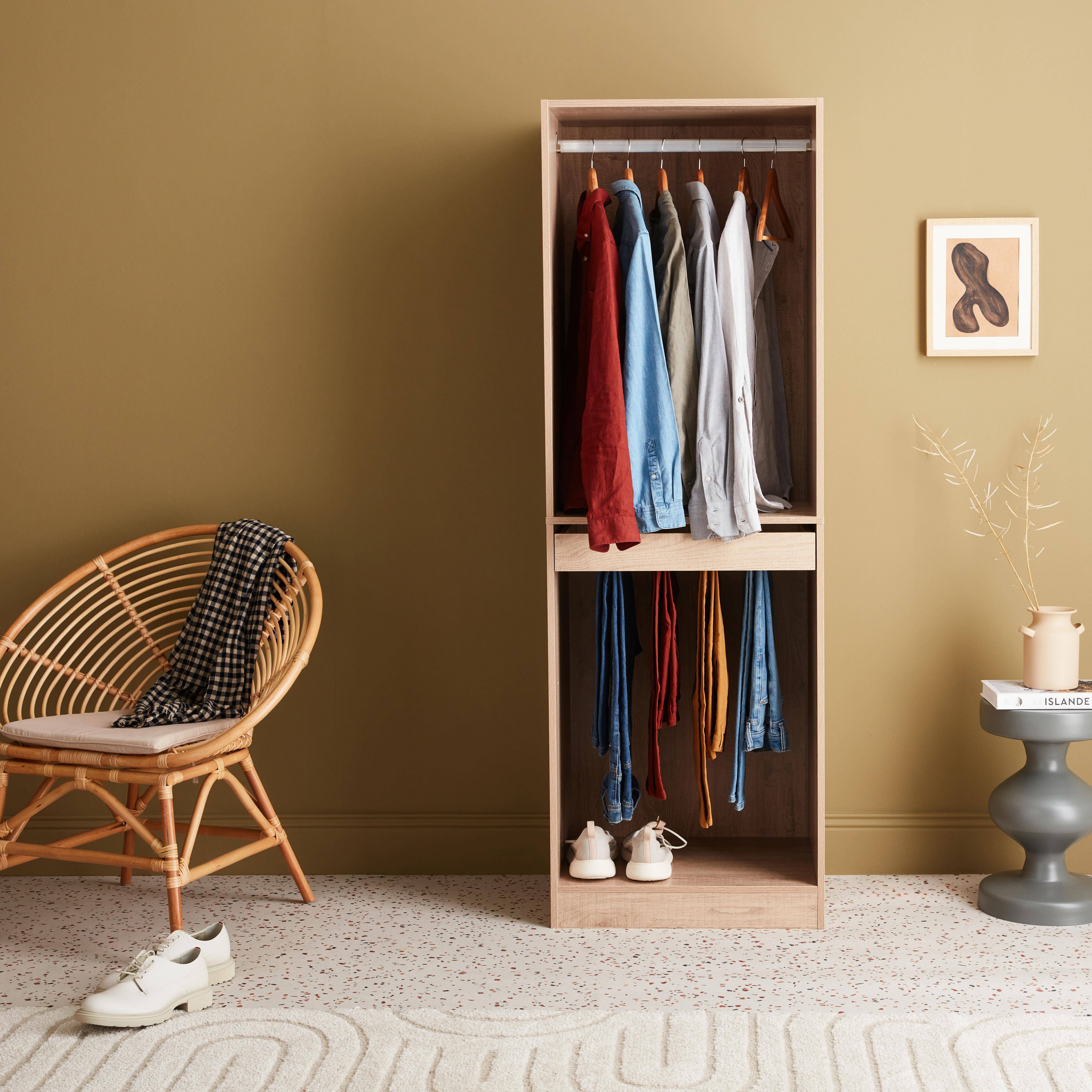 Módulo armario con ropero y pantalonero, natural, paneles laminados,sweeek,Photo2