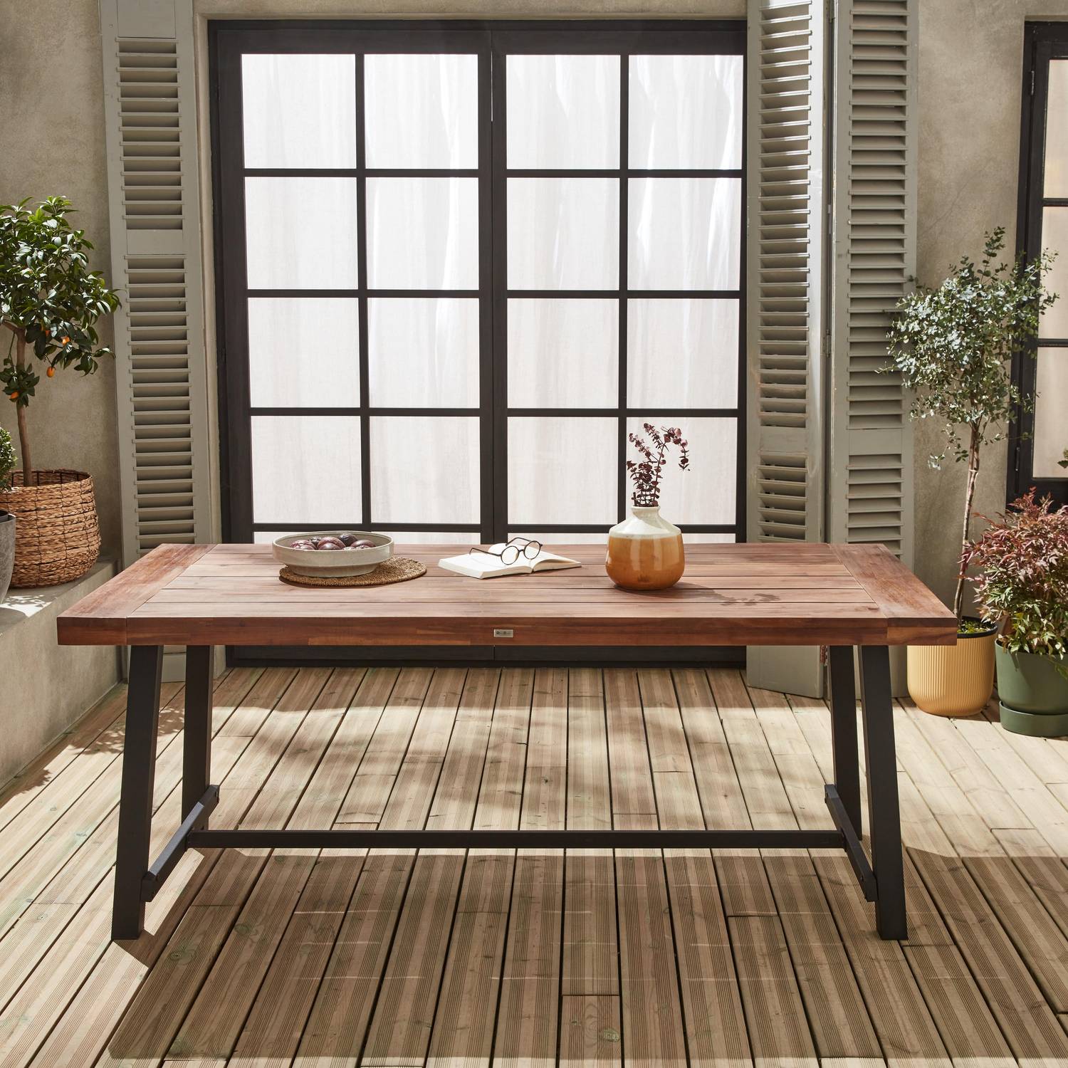 Tavolo da interno/esterno in legno scuro, effetto noce e acciaio zincato nero, Fortaleza 190cm, 6-8 posti a sedere Photo1