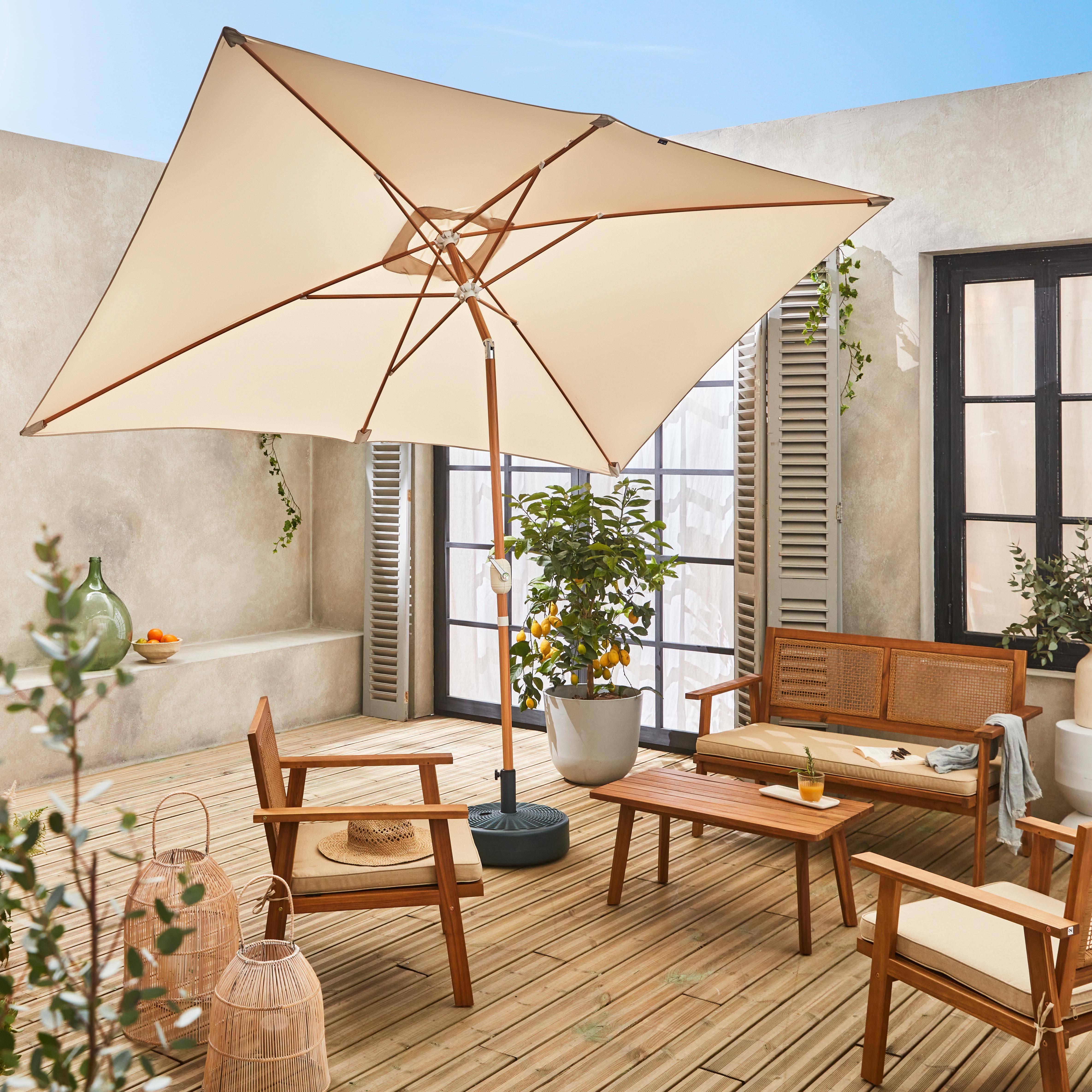 Rechte zandkleurige parasol 2x3m, imitatie houten stok | sweeek