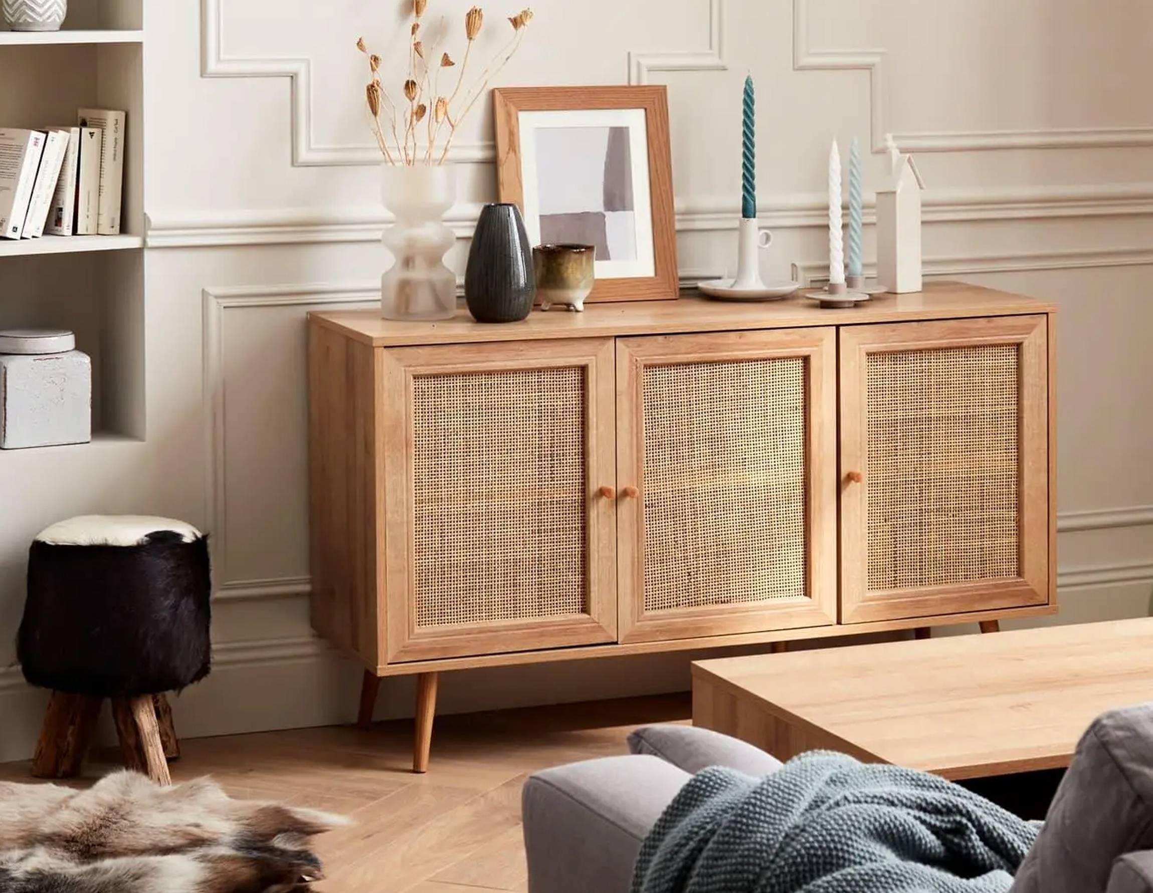 120cm sideboard cabinet with wooden effect