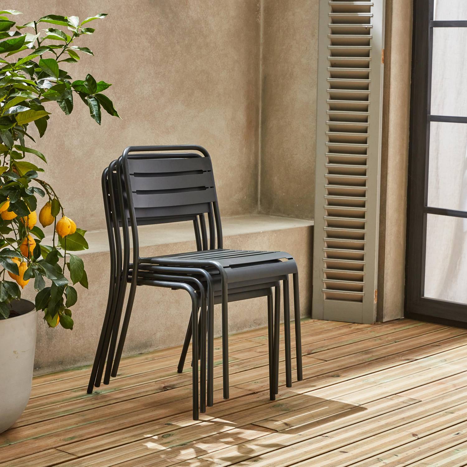 Amélia antraciet metalen tuintafel + 6 stoelen, roestvrij behandeld, latten en afgeronde hoeken Photo3