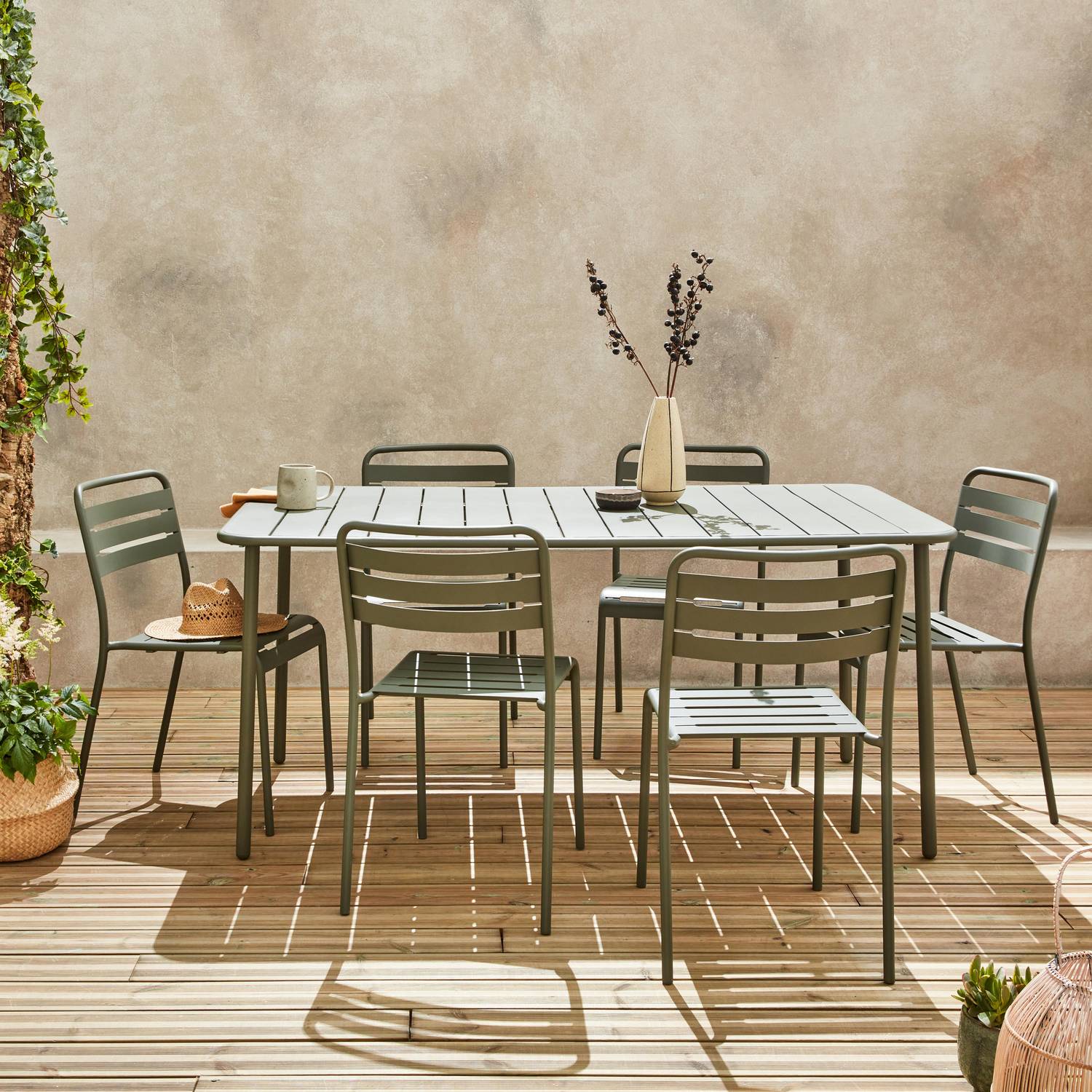 Table de jardin en métal savane Amélia + 6 chaises, traitement antirouille, lattes et bords arrondis  Photo1