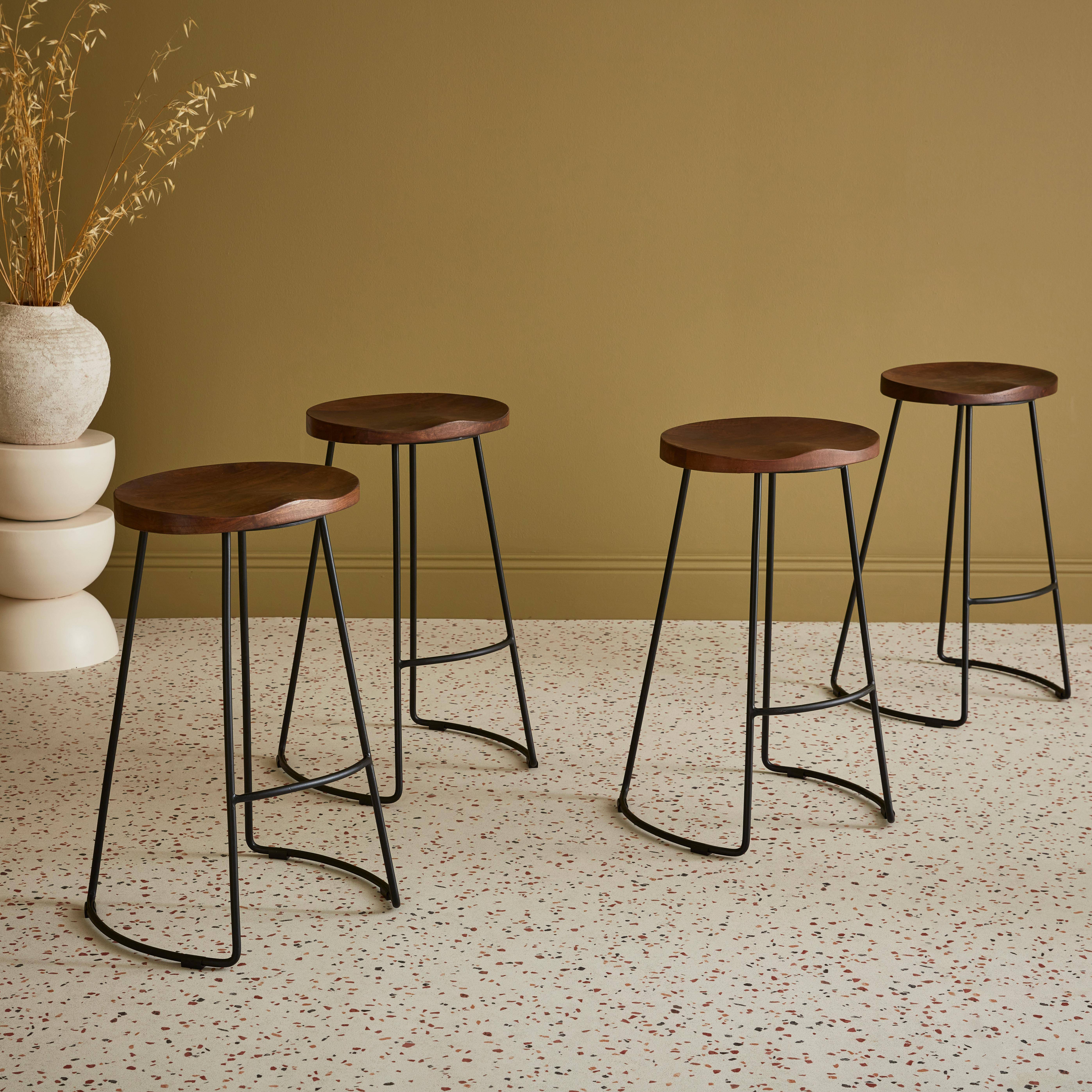 Set of 4 industrial metal and wooden bar stools, 44x36x65cm, Jaya, Light Walnut, Mango wood seat, black metal legs Photo2