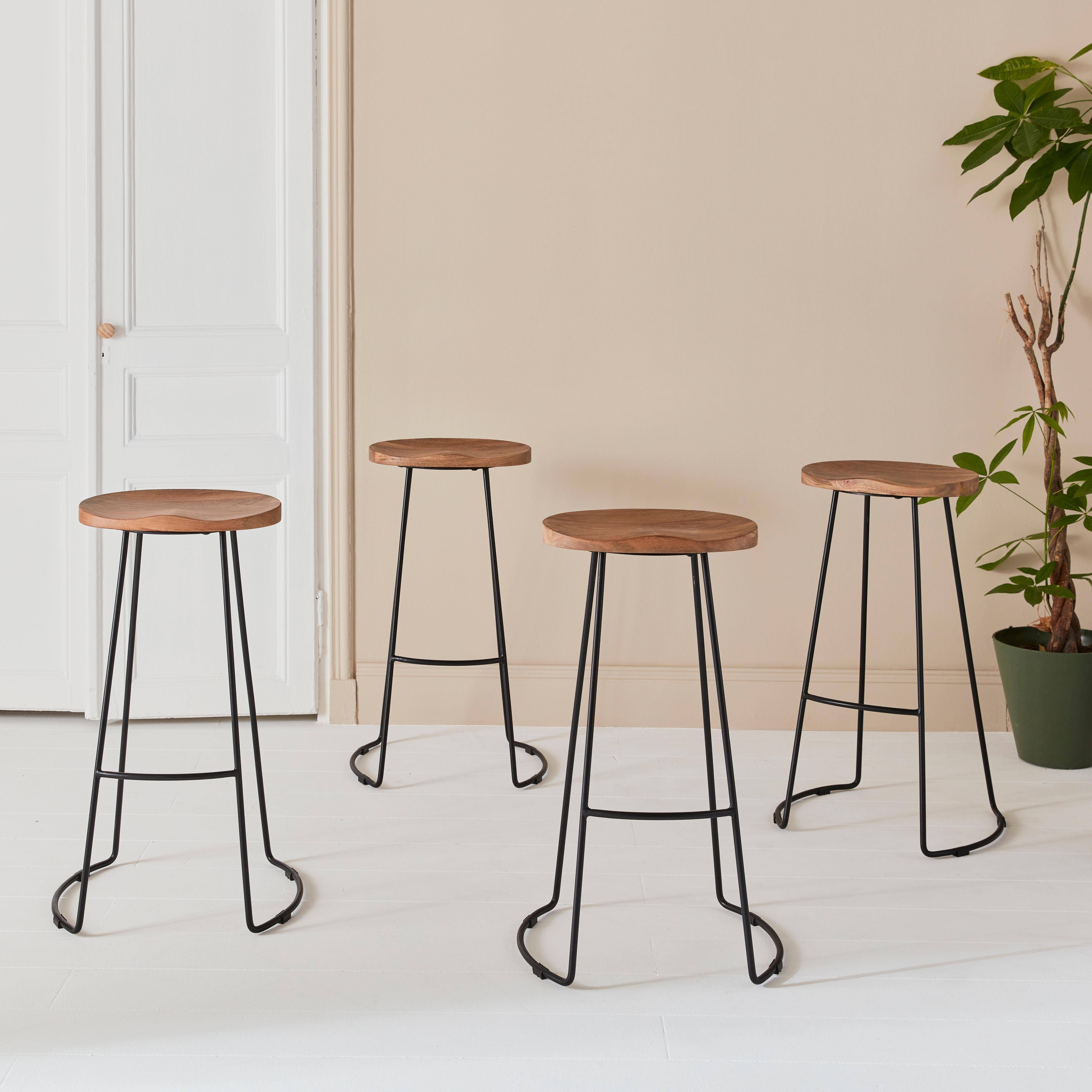 Set of 4 industrial metal and wooden bar stools, 47x40x75cm, Jaya, Mango wood seat, black metal legs,sweeek,Photo1