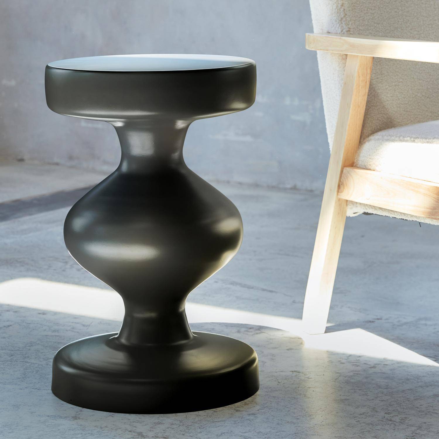 Table d'appoint, bout de canapé, table de chevet en métal, noir, Hawa Ø29,5 x H 47cm Photo1