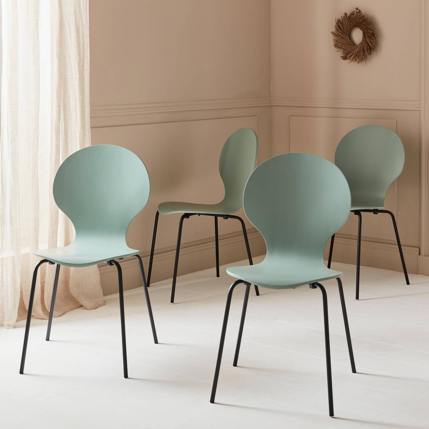 Set of 4 stackable Retro Chairs, Wood and Plywood, L43xW48xH87cm, green Photo1