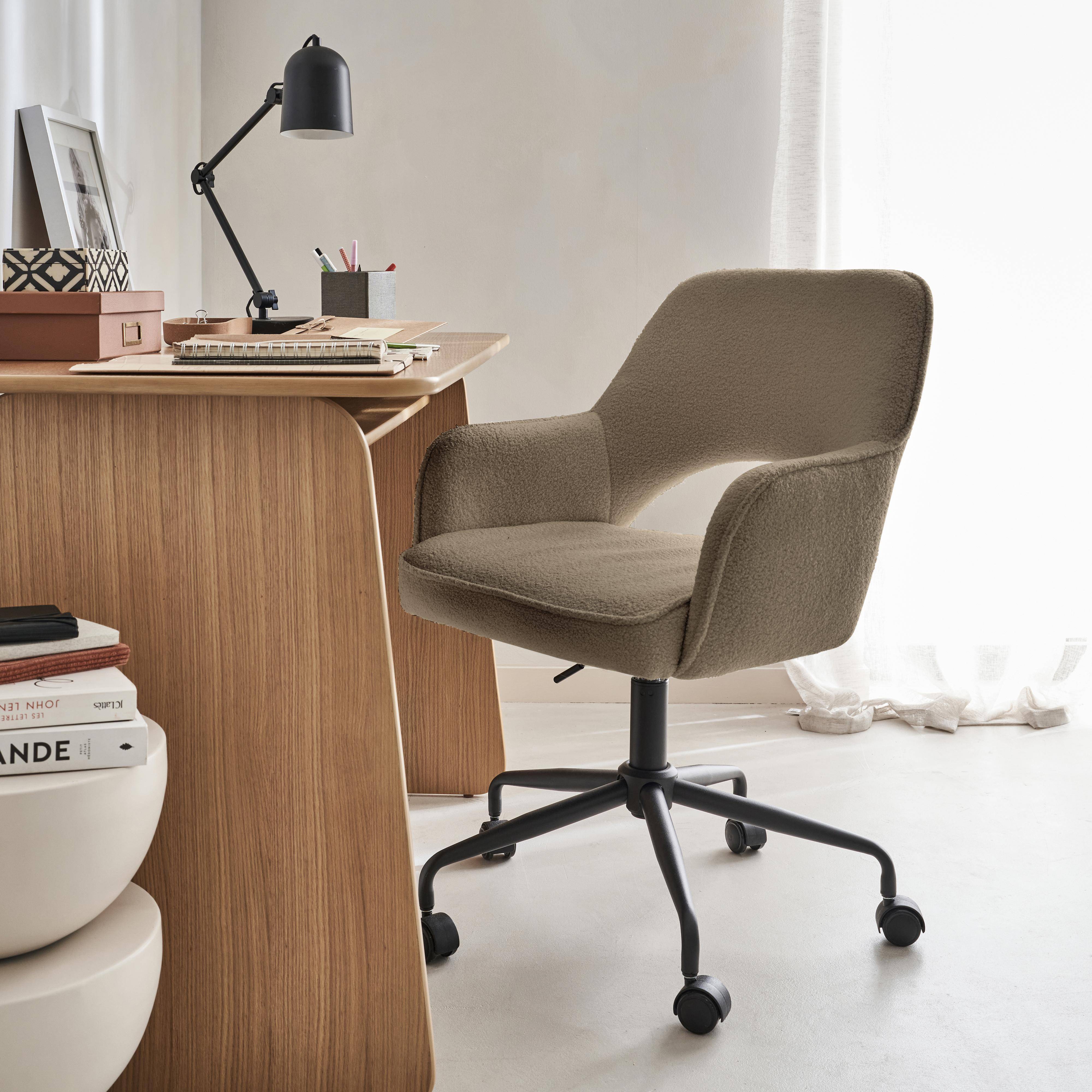 Cadeira de escritório em cor castanha com rodízios, Jim, L 60 x P 62 x A 89 / 99cm,sweeek,Photo1