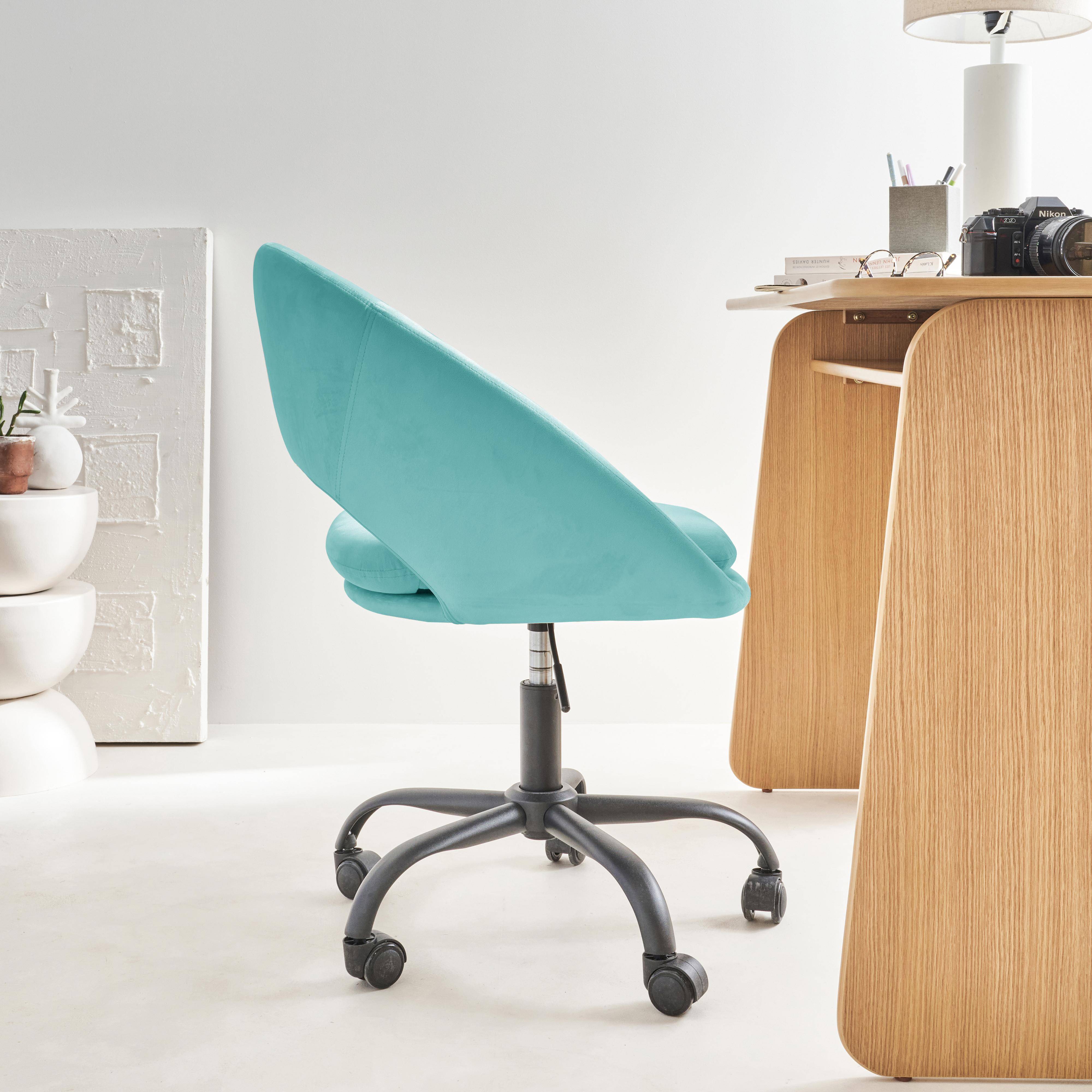 Cadeira de escritório redonda com rodízios em veludo azul, Pam, L 59 x P 60 x A 79 / 89cm.,sweeek,Photo2