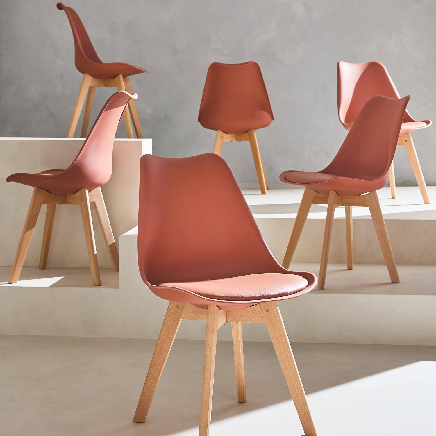 Set van 6 Scandinavische stoelen, beukenhouten poten, 1-zits, terracotta Photo1