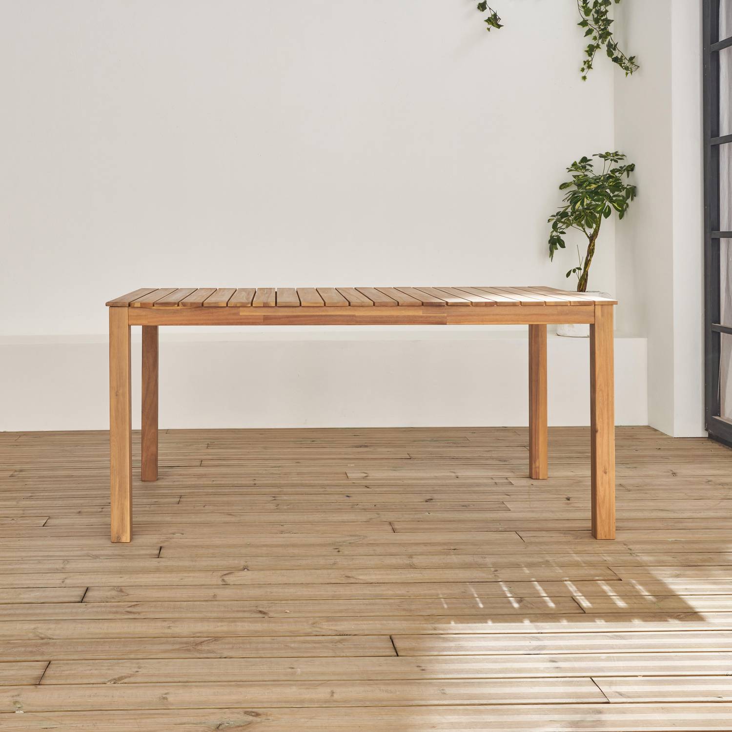 Table intérieur/extérieur en bois d'acacia clair, 4 à 6 places Photo2