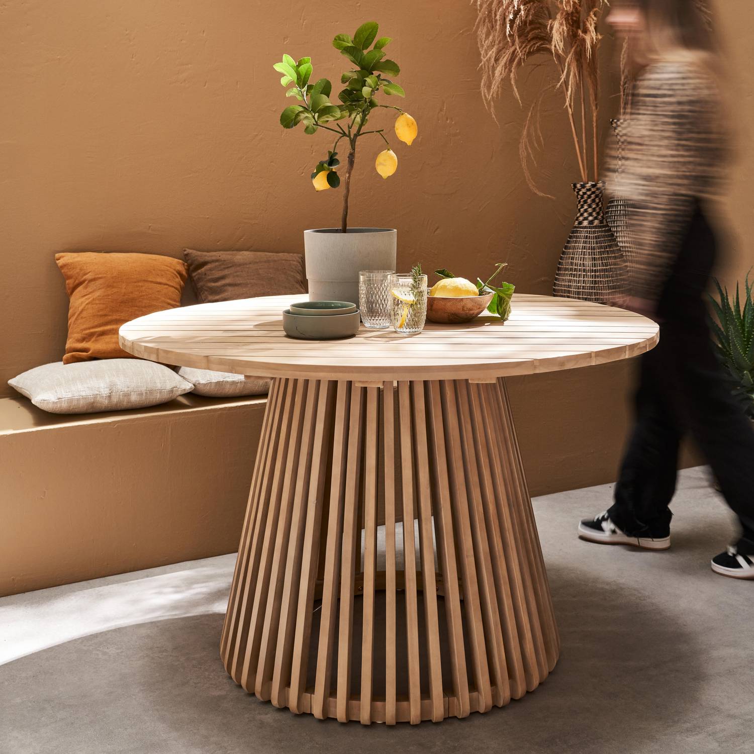 Tavolo da pranzo in legno di acacia, 4 posti, interno ed esterno Photo1