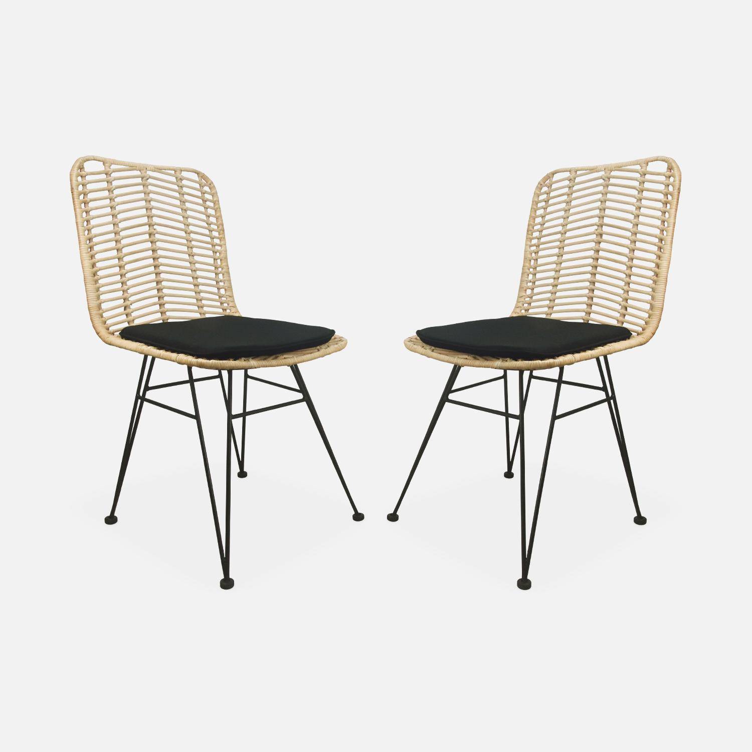 Pair of high-backed rattan dining chairs with metal legs and cushions - Cahya - Natural rattan, Black cushions Photo4