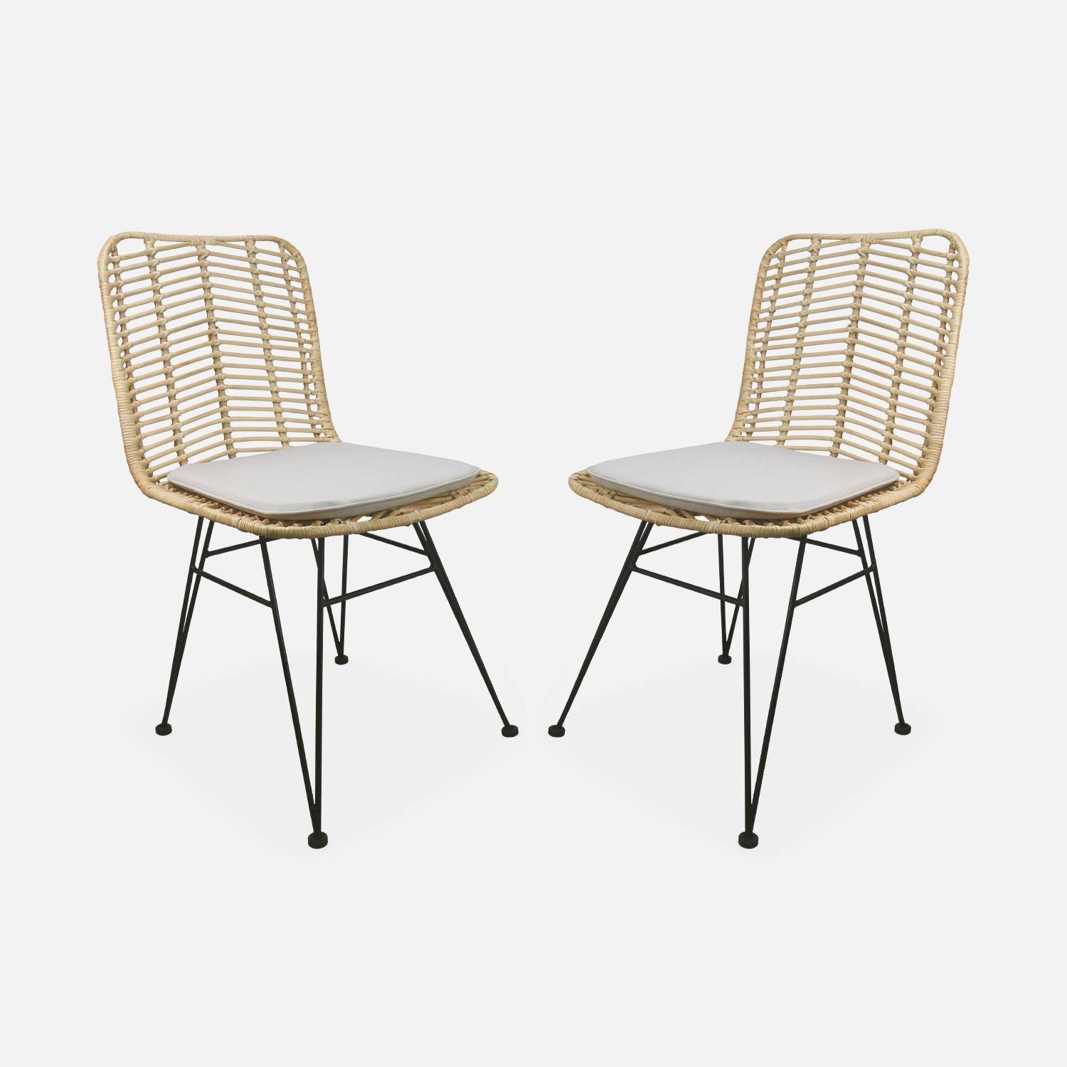 Pair of high-backed rattan dining chairs with metal legs and cushions - Cahya - Natural rattan, White cushions Photo4