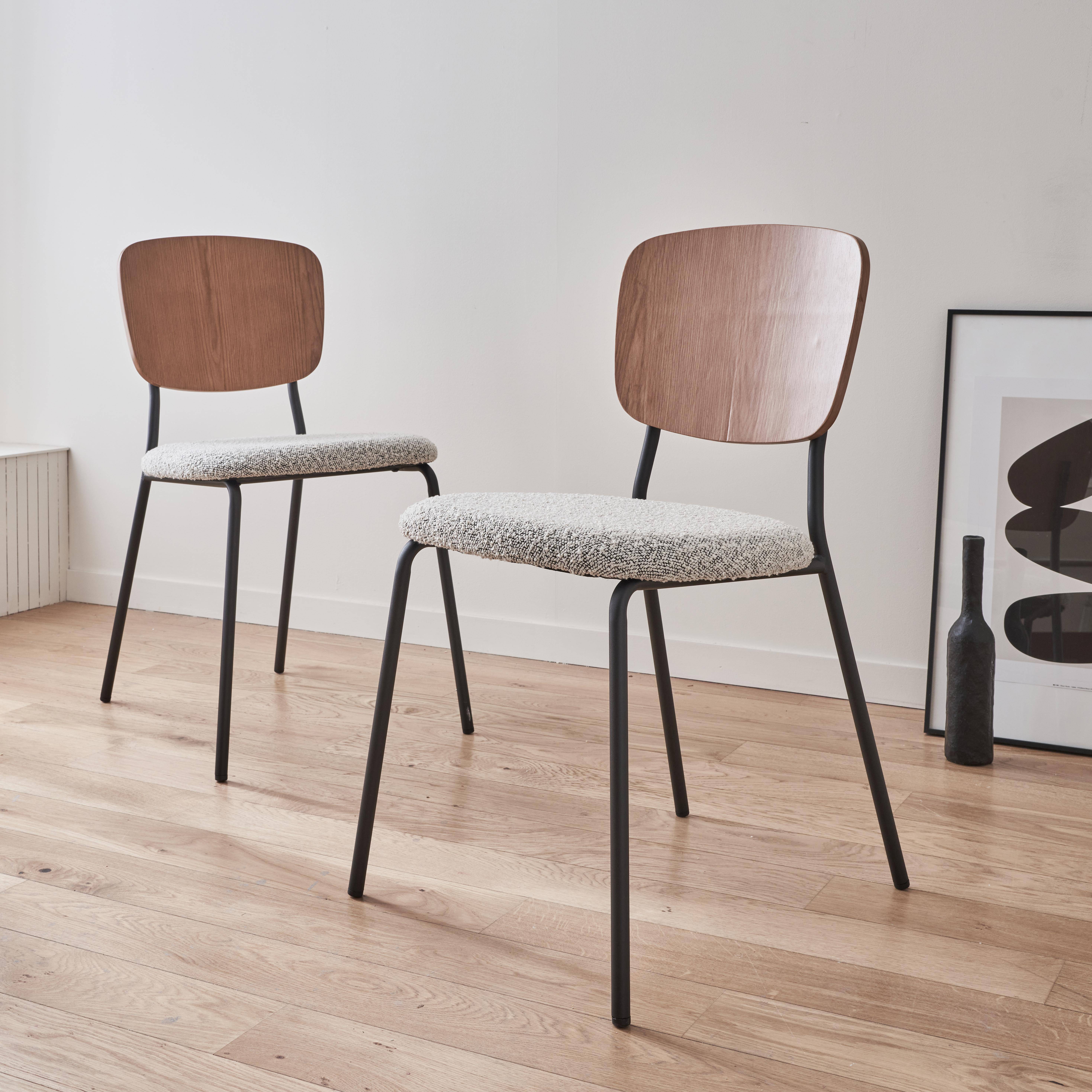 Set van 2 stoelen, witte bouclézitting, gebogen populierenhouten rugleuning, matzwarte metalen poten,sweeek,Photo2