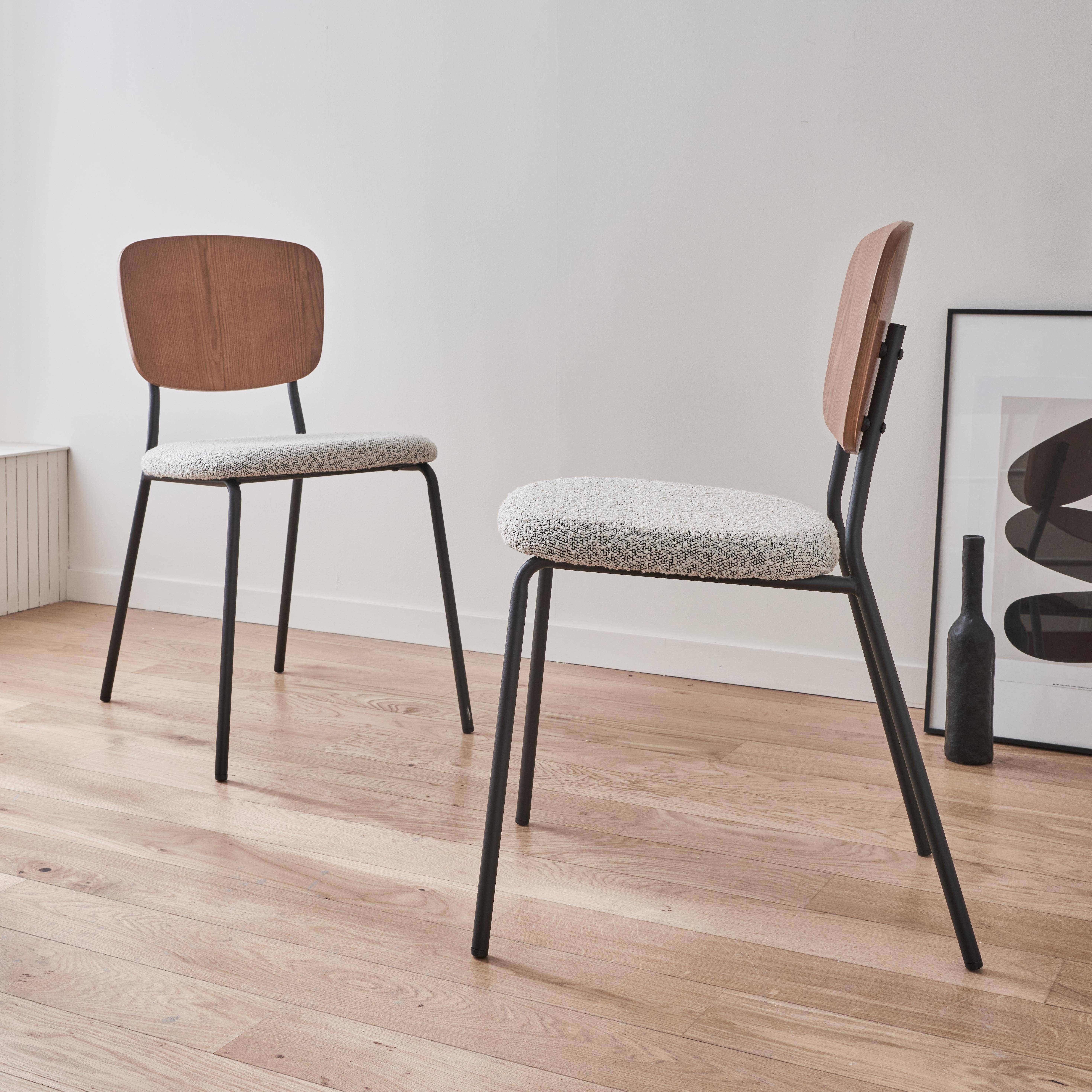 Set van 2 stoelen, witte bouclézitting, gebogen populierenhouten rugleuning, matzwarte metalen poten,sweeek,Photo1