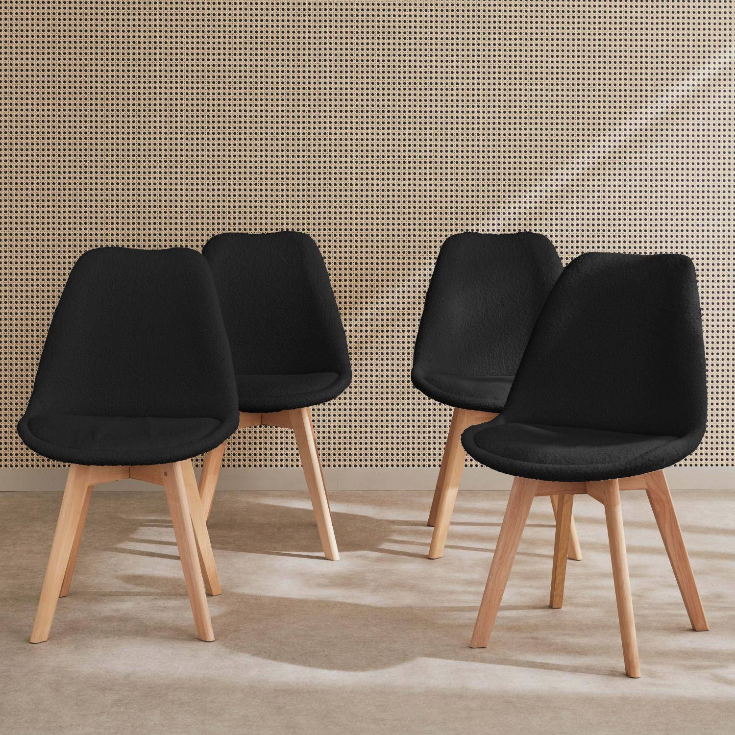 Set van 4 Nils Scandinavische stoelen, bekleding zwart bouclé, poten beukenhout Photo1