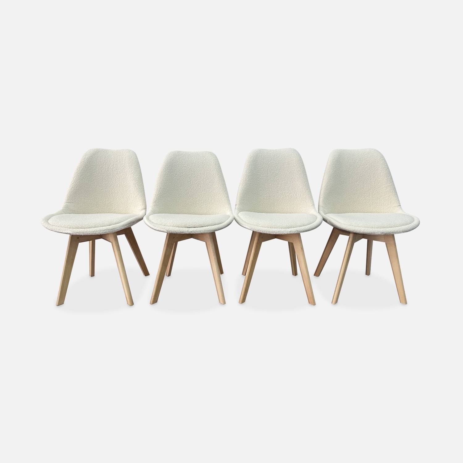 4er Set Stühle mit weißem Bouclé-Bezug | sweeek