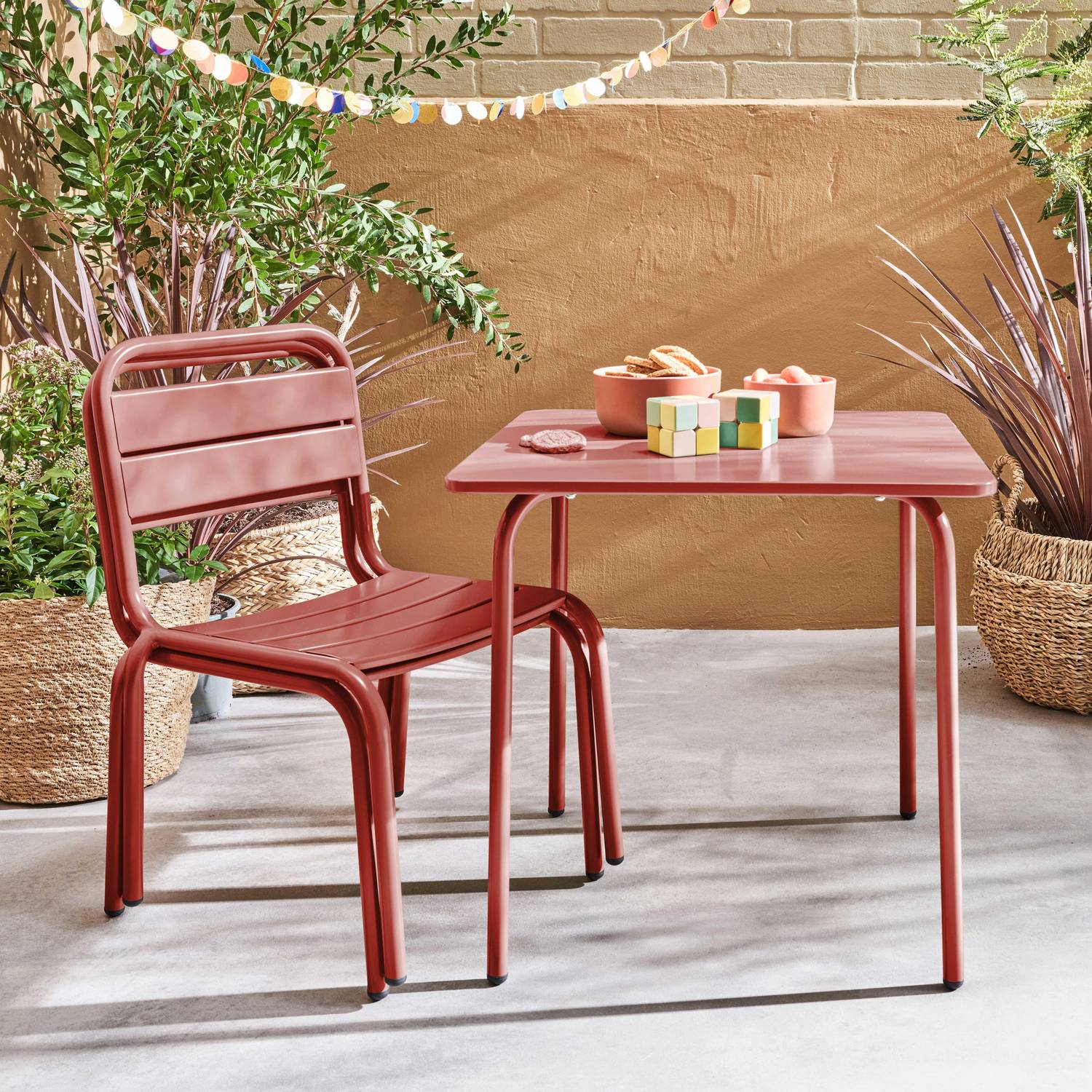 2-seater table and chairs set for kids, metal, Terracotta Photo2