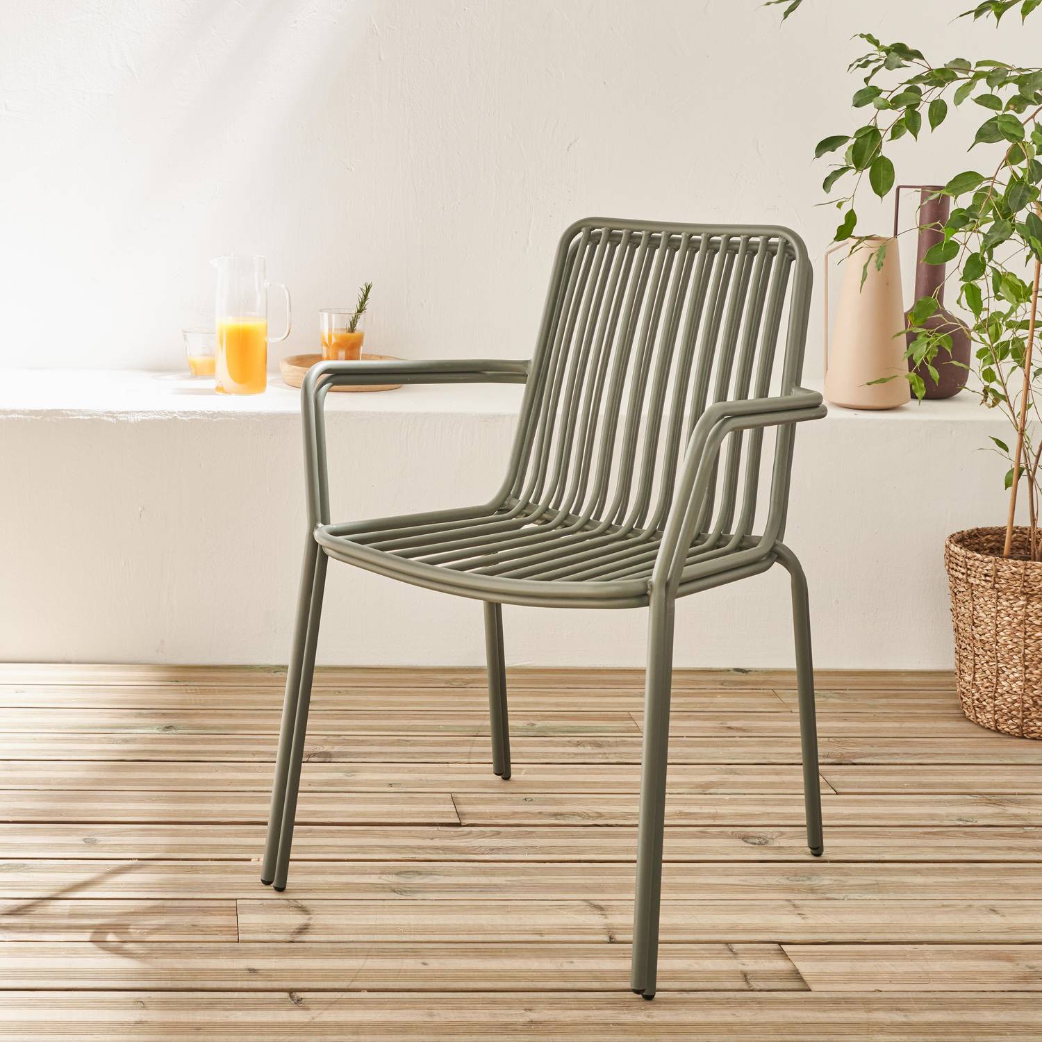 2er Set stapelbare Stühle aus Stahl mit Armlehnen - salbeigrün - Florida Photo3