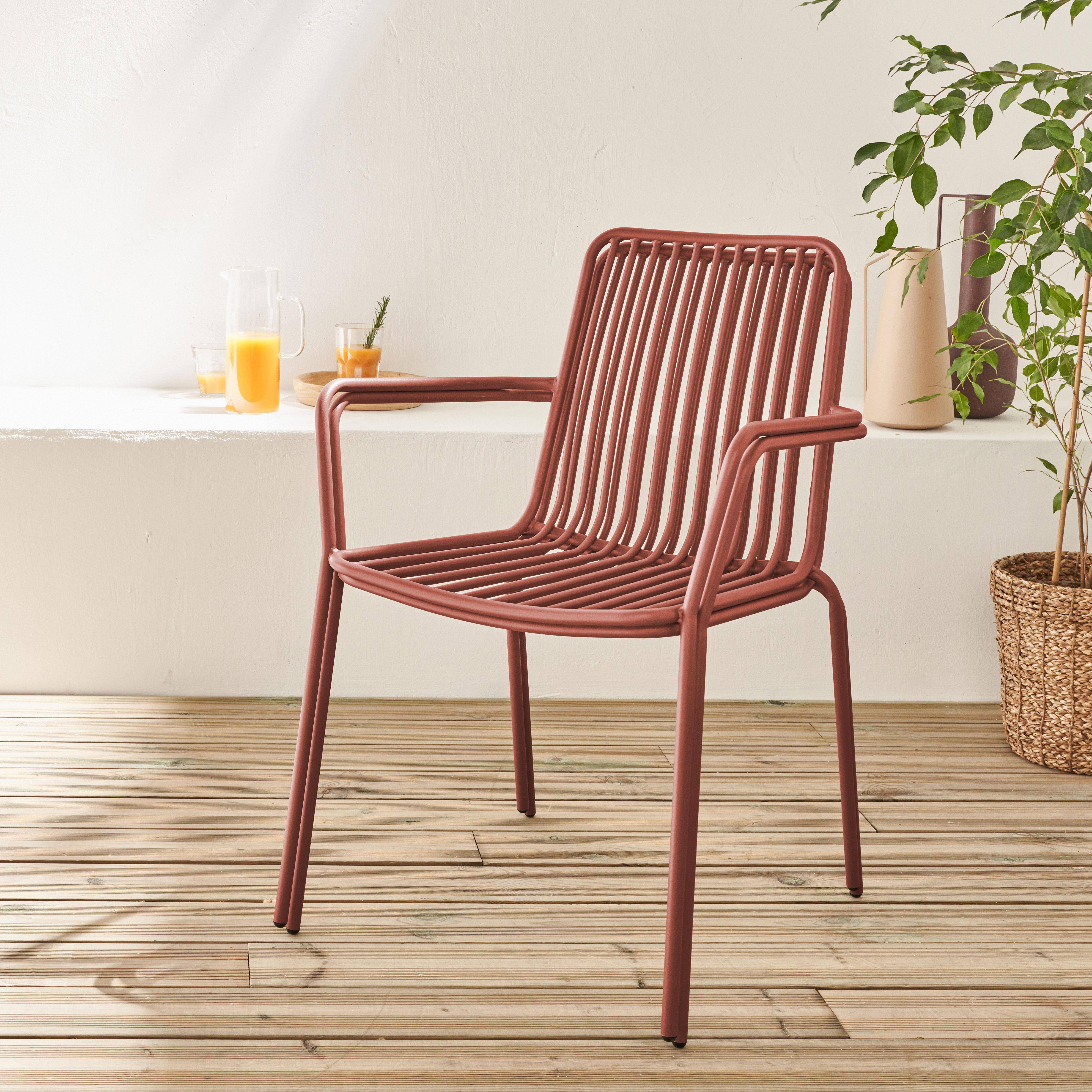 2er Set stapelbare terrakottafarbene Stühle aus Stahl, mit Armlehnen - Florida Photo2