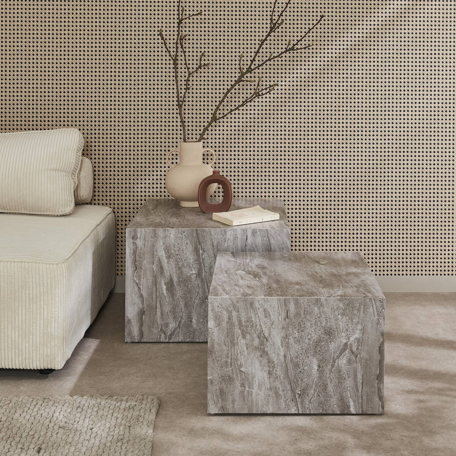 Set van 2 grijze salontafels met marmereffect, Paros, L 58 x B 58 x H 40cm / L 50 x B 50 x H 33cm Photo1