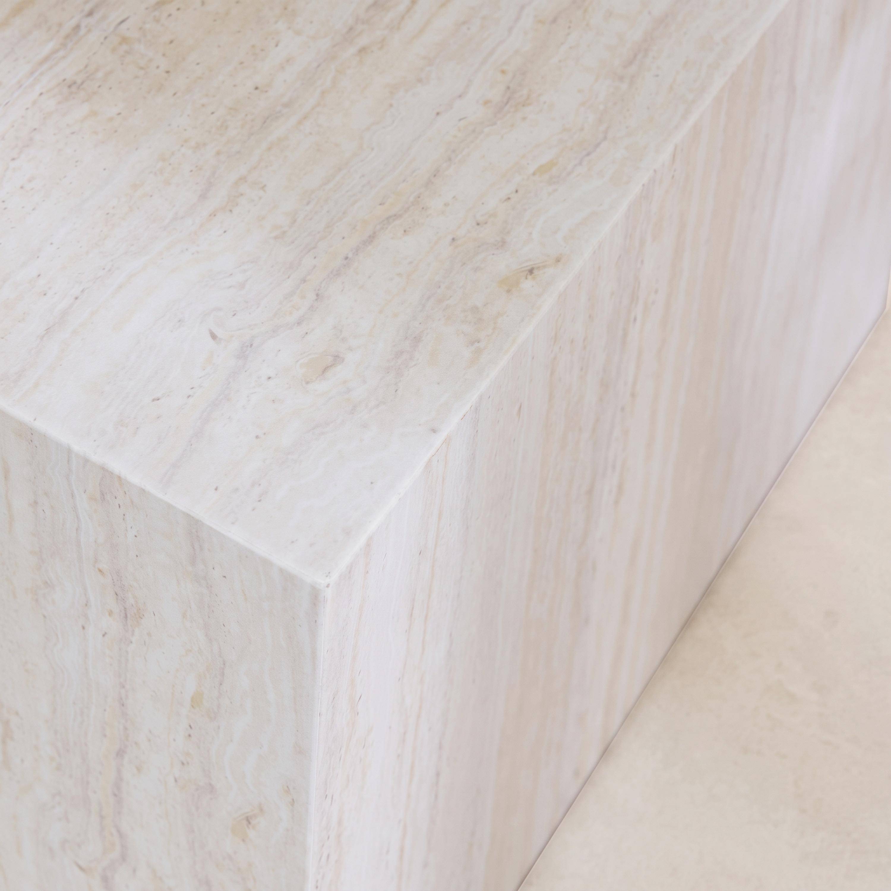 Lot de 2 tables basses effet marbre blanc cassé PAROS,  L 58 x l 58 x H 40cm / L 50 x l 50 x H 33cm,sweeek,Photo3
