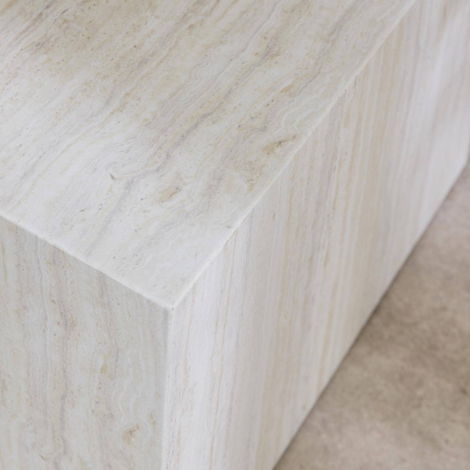 Lot de 2 tables basses effet marbre blanc cassé PAROS,  L 58 x l 58 x H 40cm / L 50 x l 50 x H 33cm,sweeek,Photo3