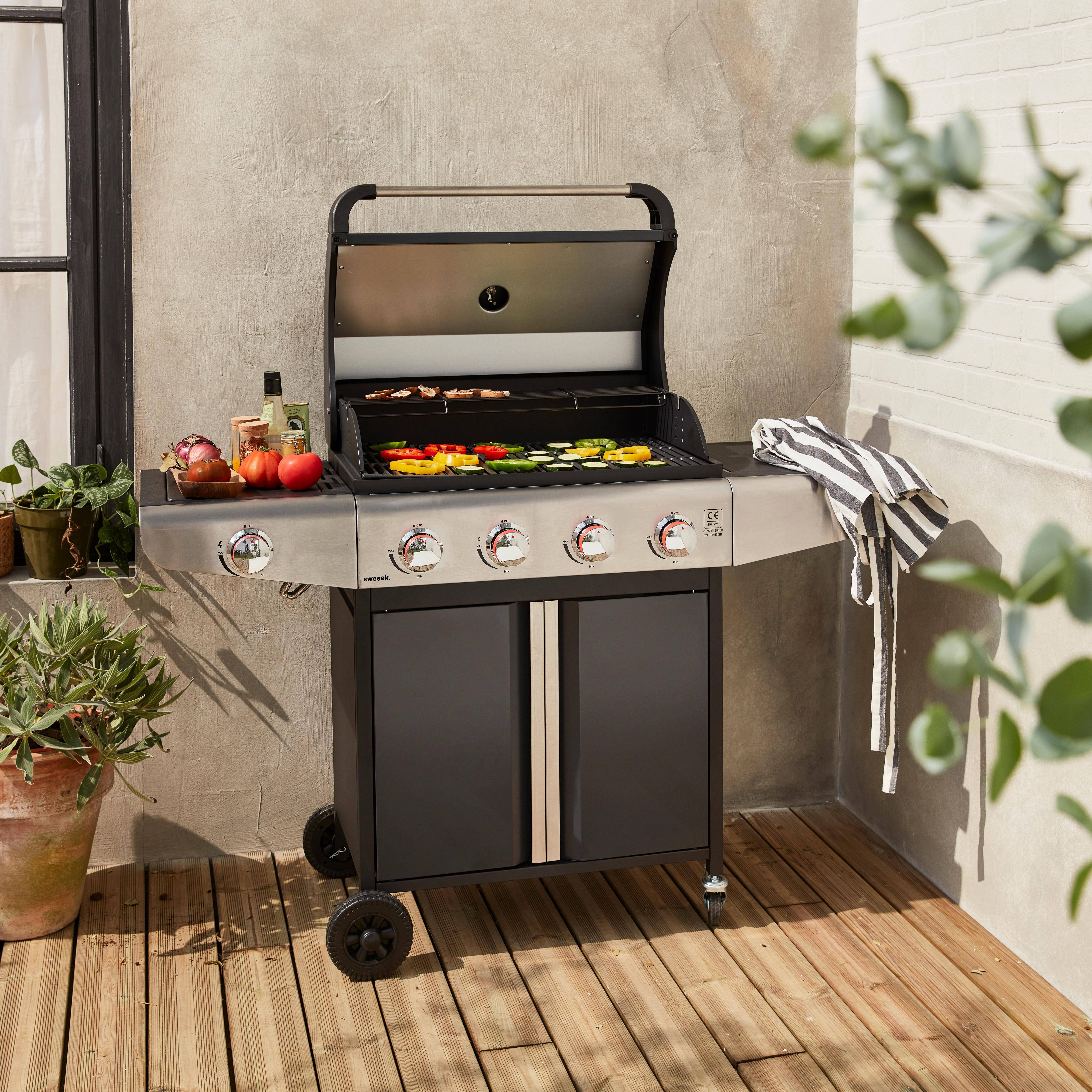 Barbecue a gas a 5 fuochi con 1 bruciatore laterale Nero - 136x53.5x109.2 cm Photo1