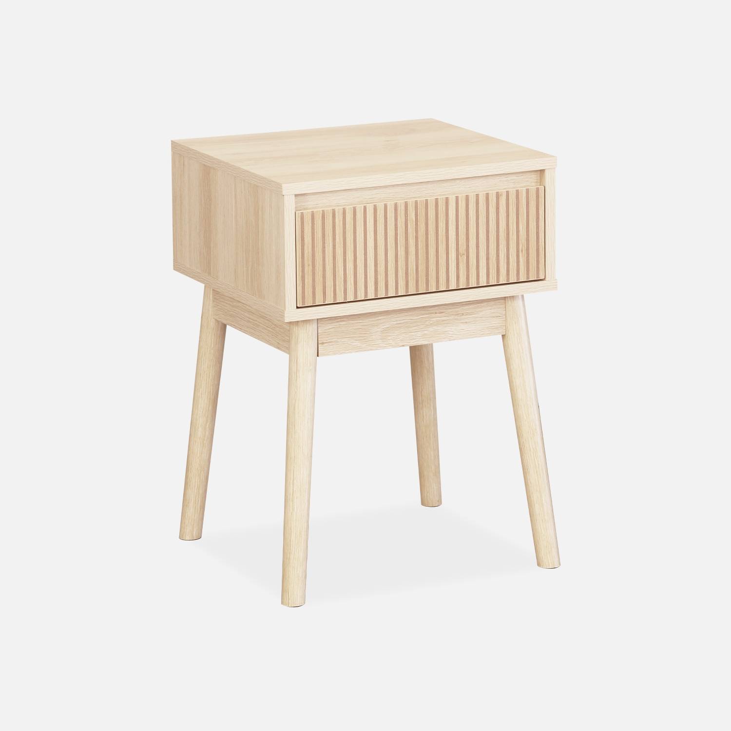 Table de chevet avec un tiroir naturel
